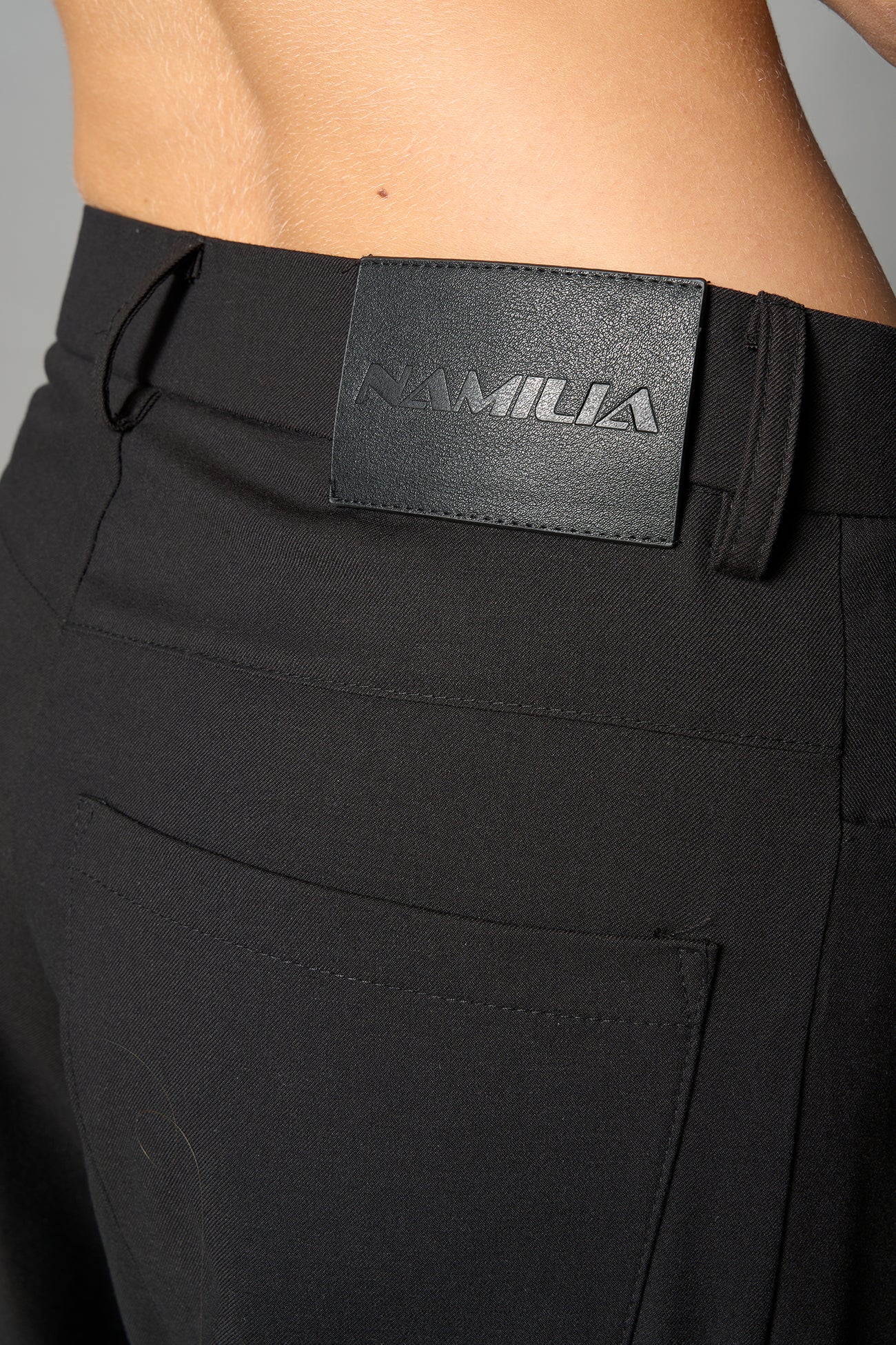 NAMILIA Baggy Suit Trousers - Black, xs
