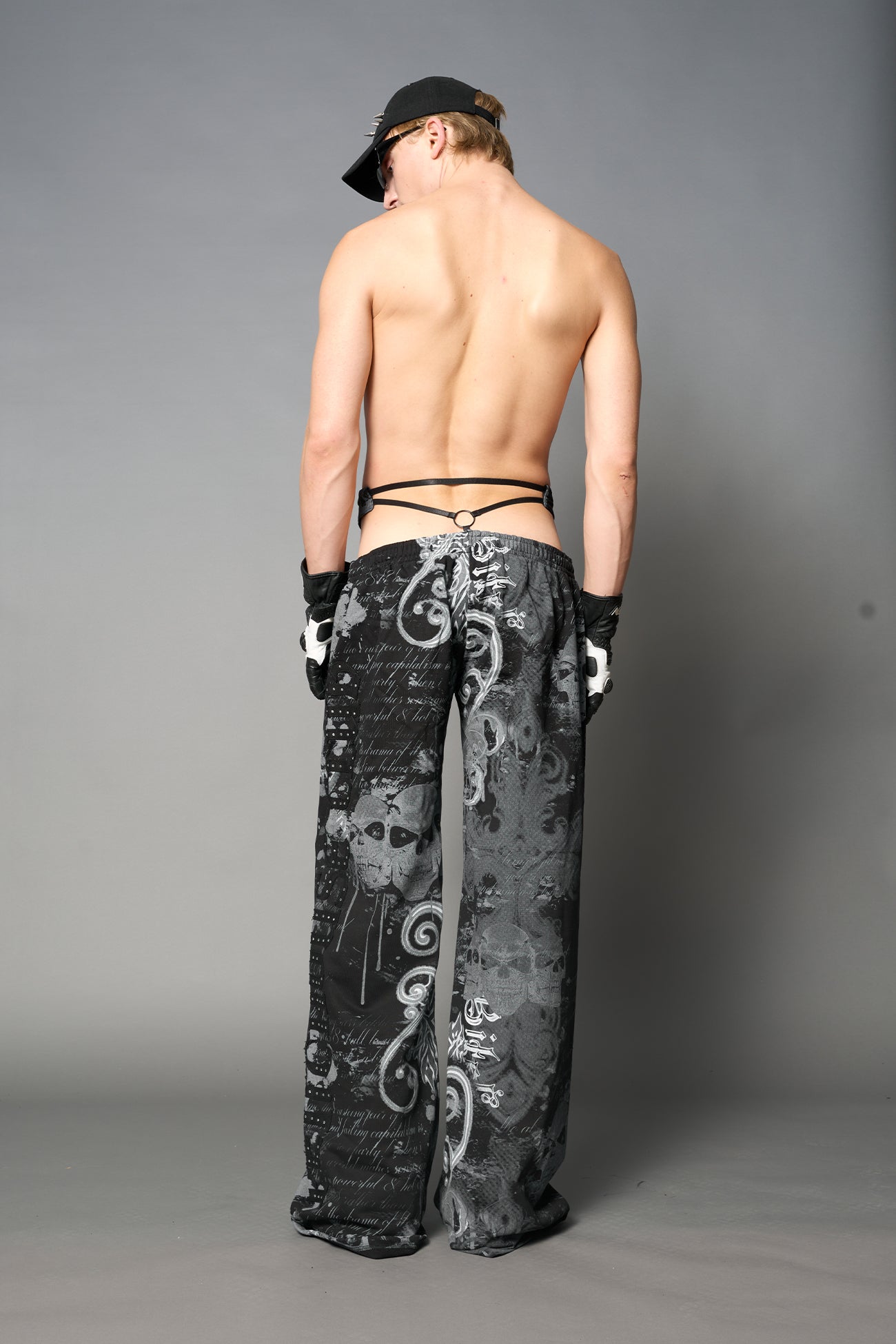 NAMILIA Beverly Hills G - String Sweatpants - BLACK-PRINT, xs