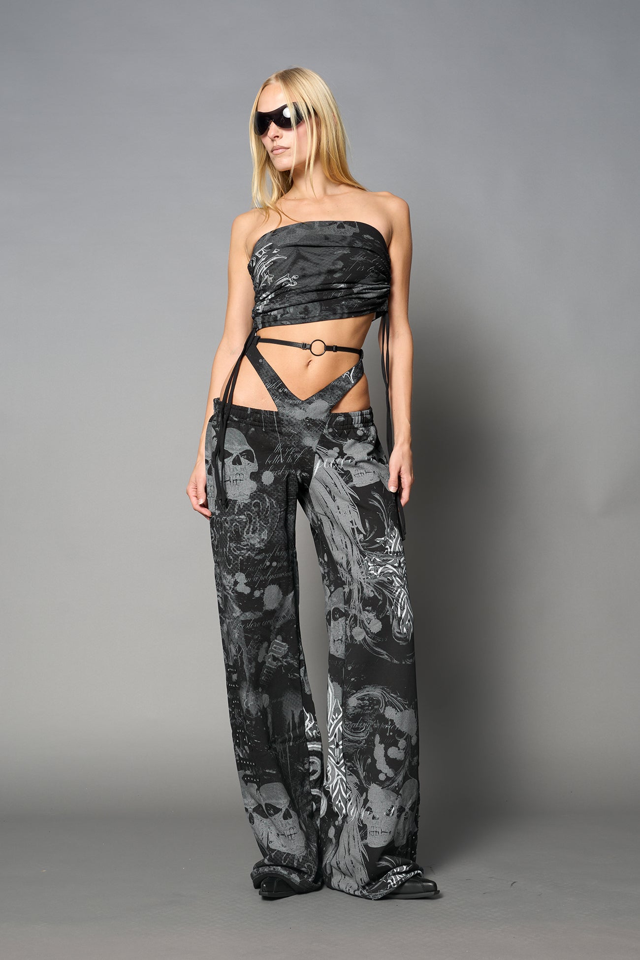 NAMILIA Beverly Hills G - String Sweatpants - BLACK-PRINT, xs