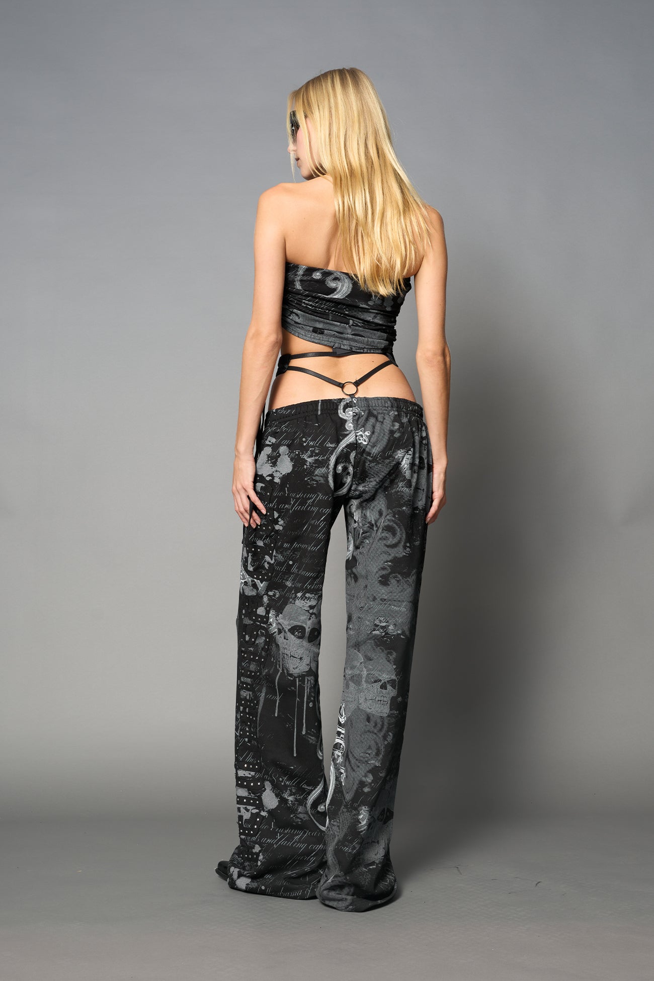 NAMILIA Beverly Hills G - String Sweatpants - BLACK-PRINT, xs