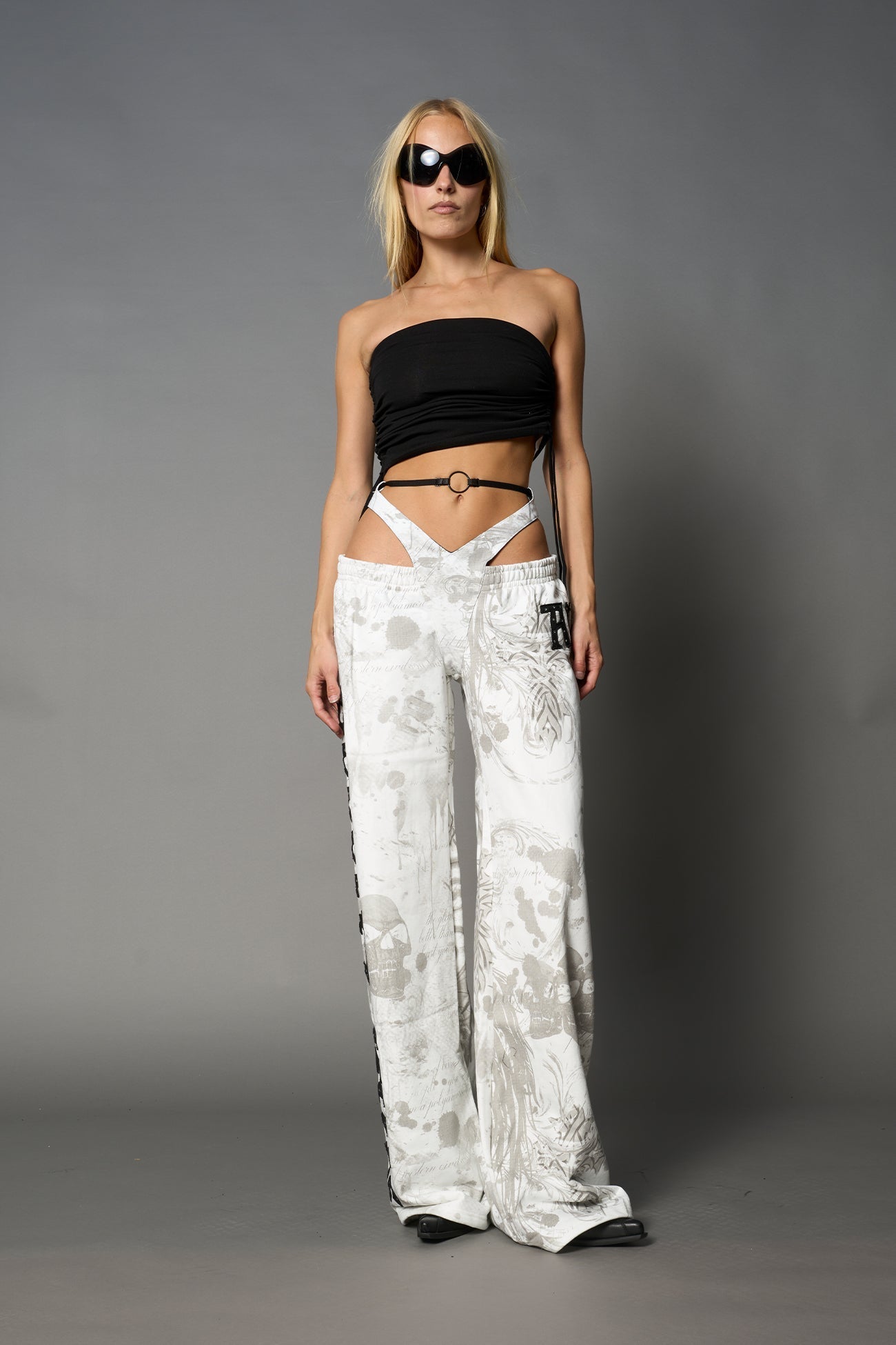 NAMILIA Beverly Hills G - String Sweatpants - BLACK-PRINT, xs