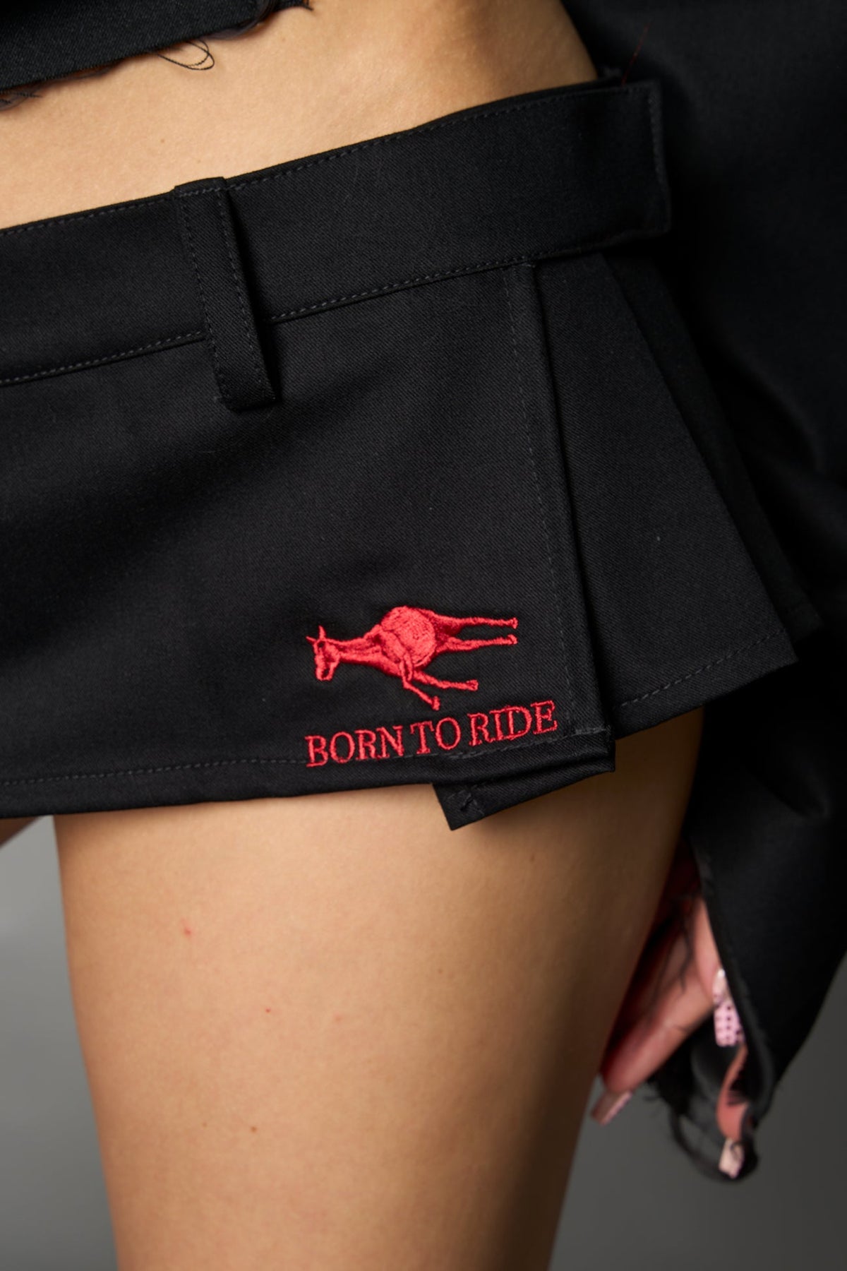 NAMILIA Born To Ride Pleated Ultra Mini Skirt - BLACK, xs