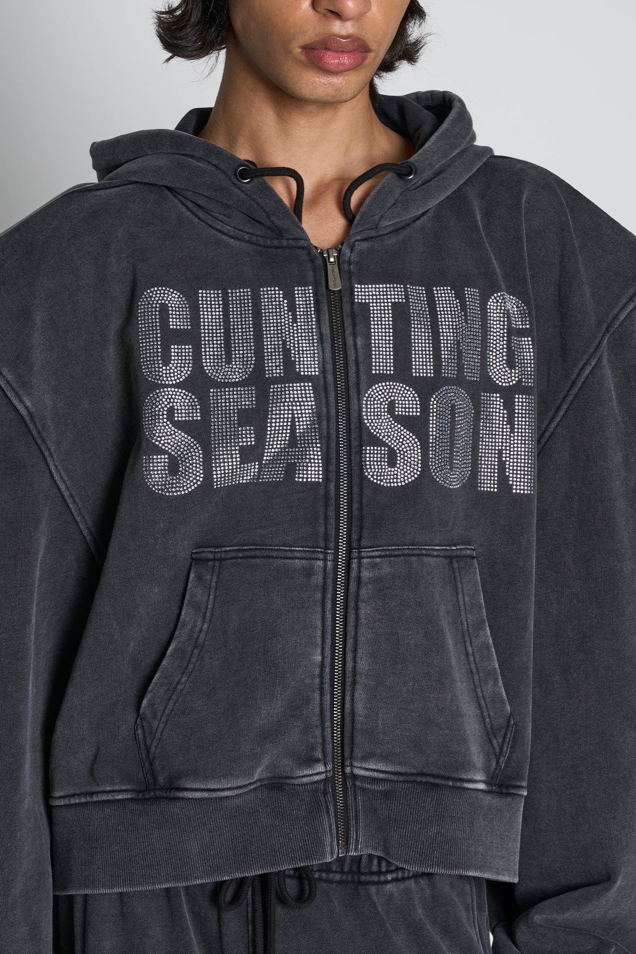 NAMILIA C*nting Crop Zip Hoodie - Washed Black, xs