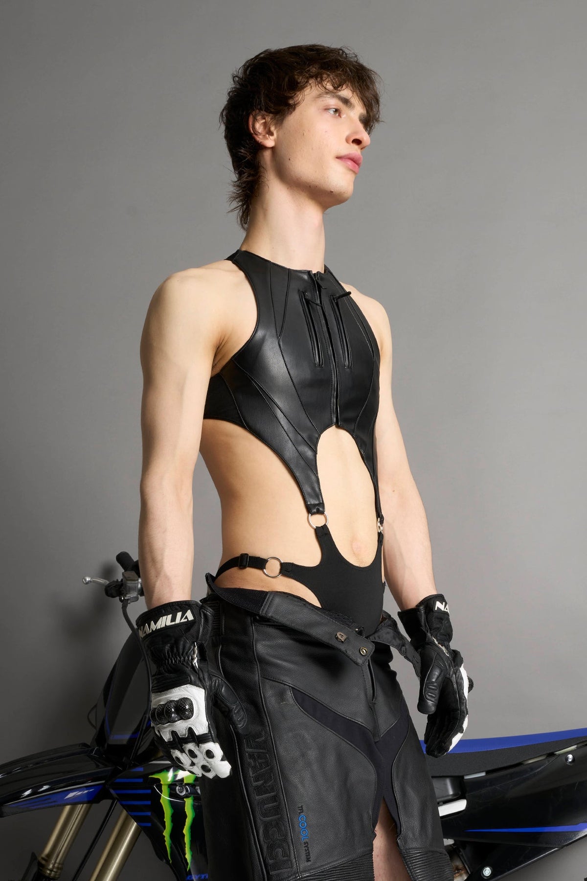 NAMILIA Cut Out Body - Pouch Panty - BLACK, xs