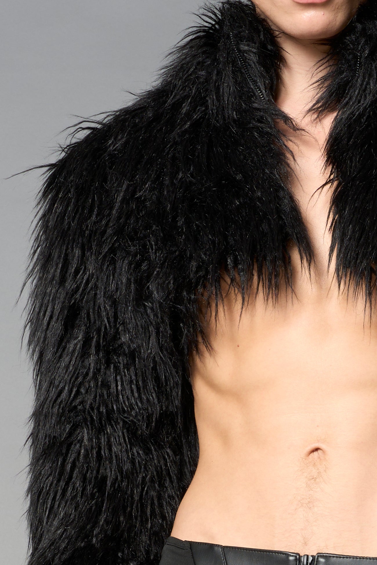 NAMILIA Diva Faux Fur Bolero - Black, xs