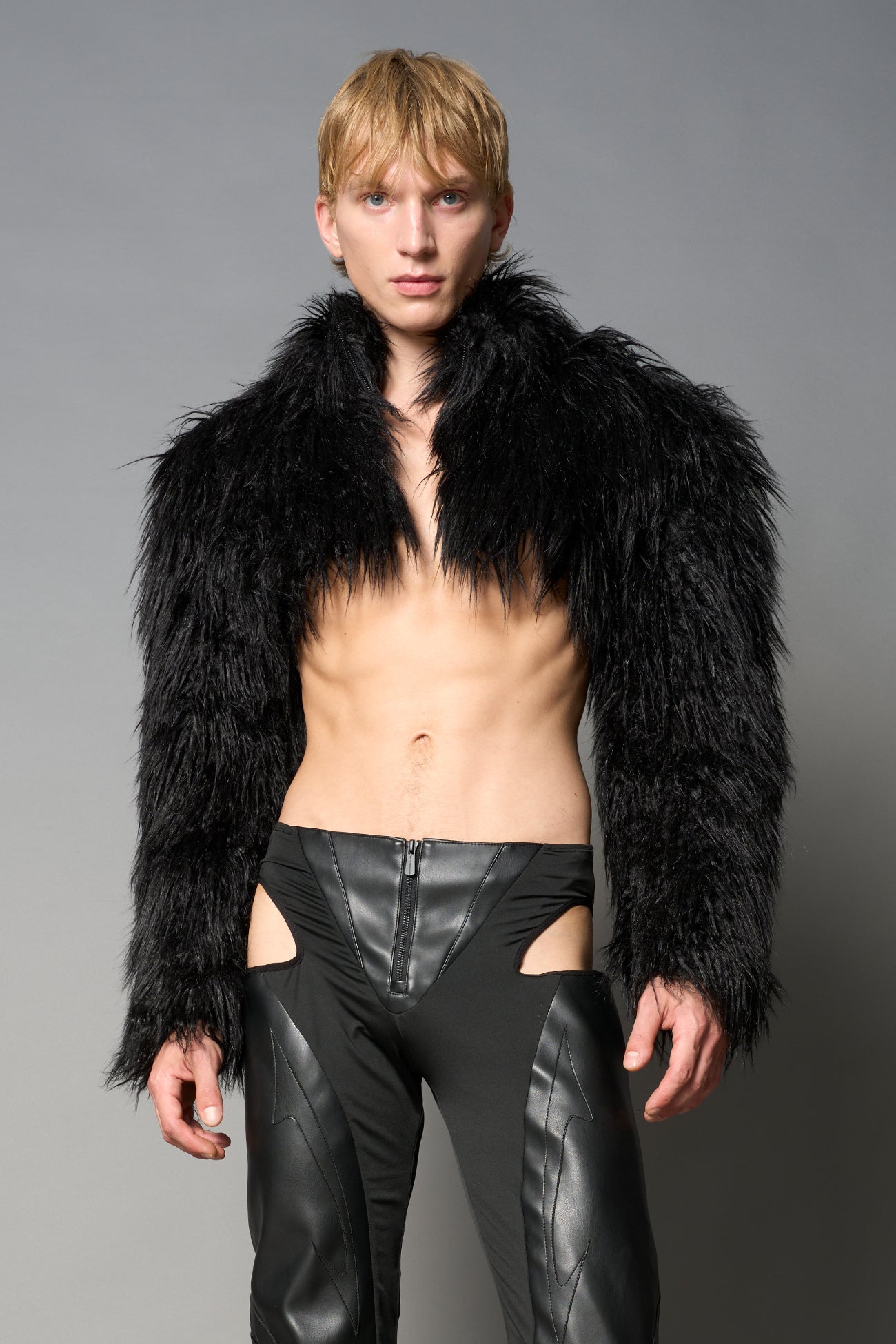 NAMILIA Diva Faux Fur Bolero - Black, xs