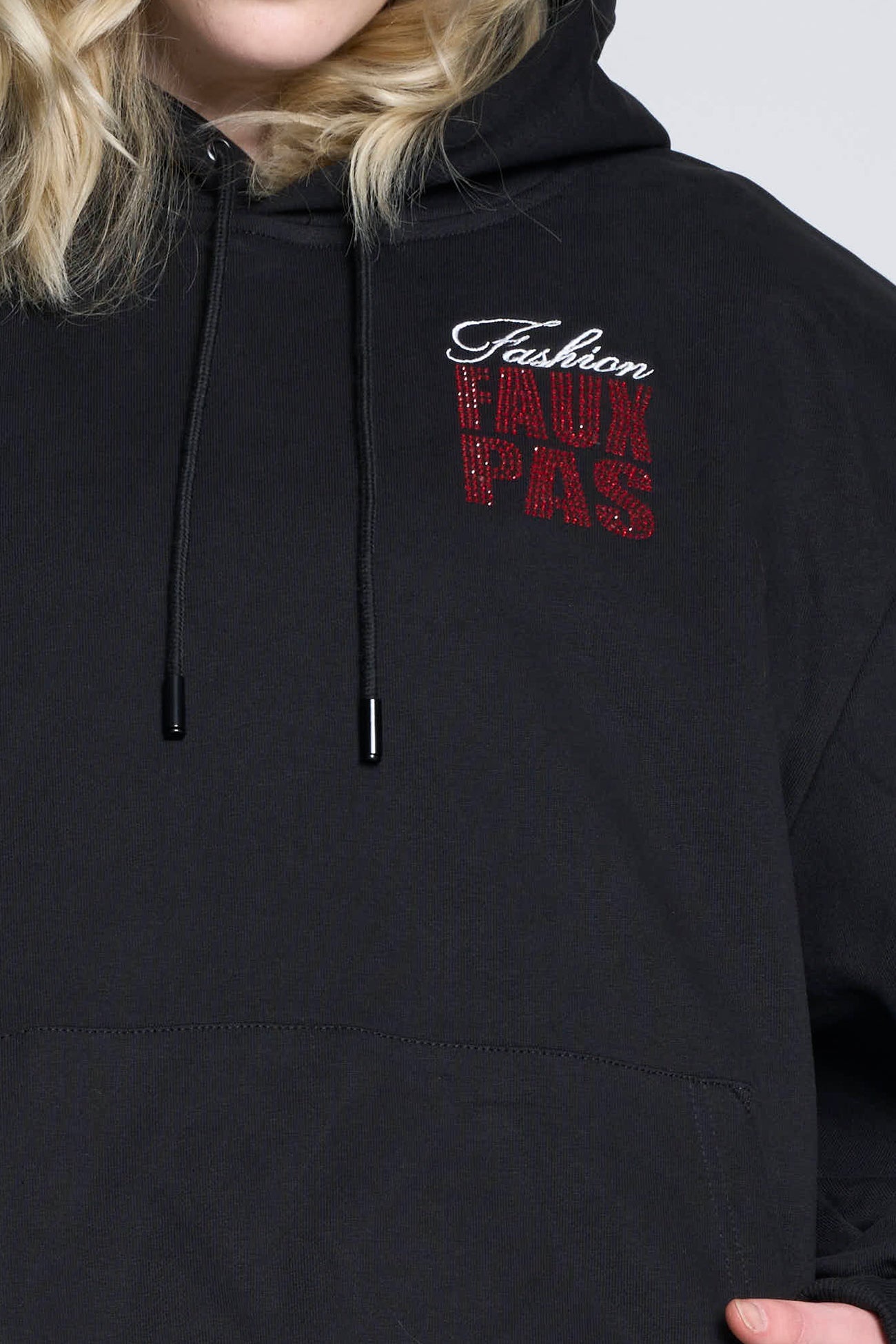 NAMILIA Faux Pas Hoodie - Black, xs