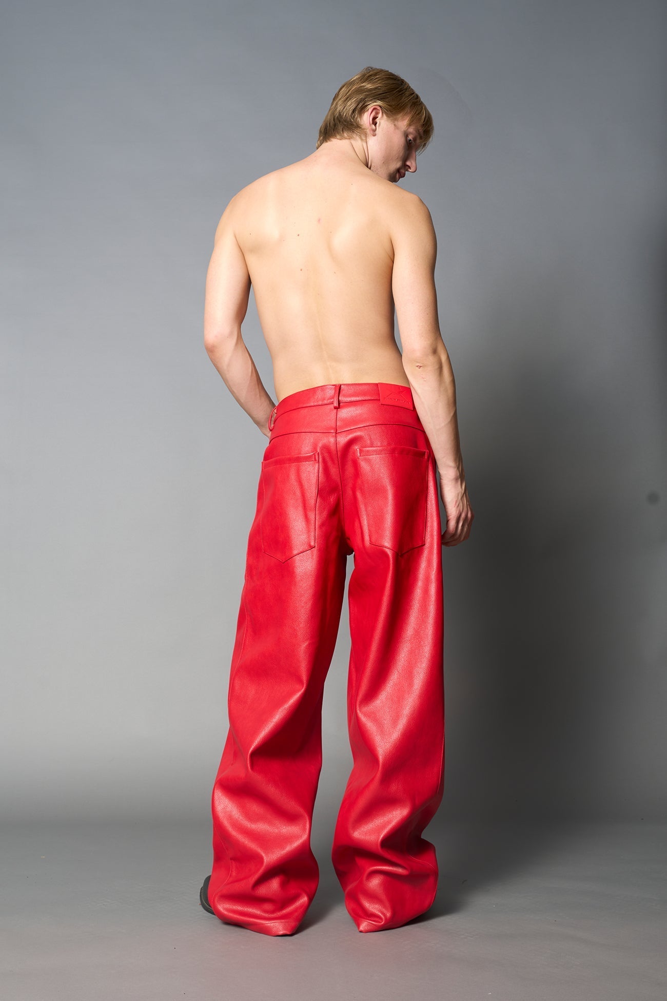 NAMILIA Leather Baggy Suit Trousers - RED, xs