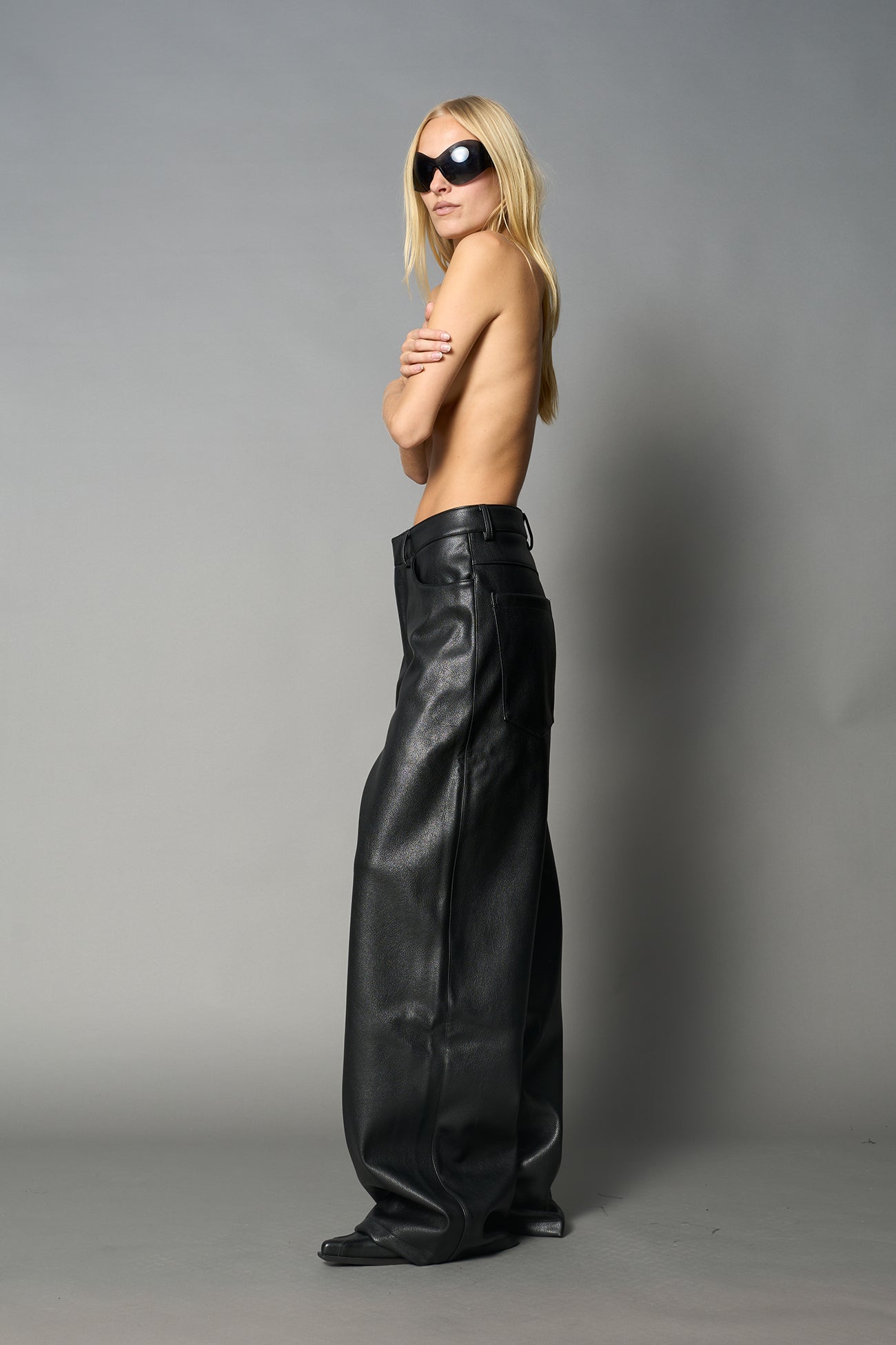 NAMILIA Leather Baggy Suit Trousers - RED, xs