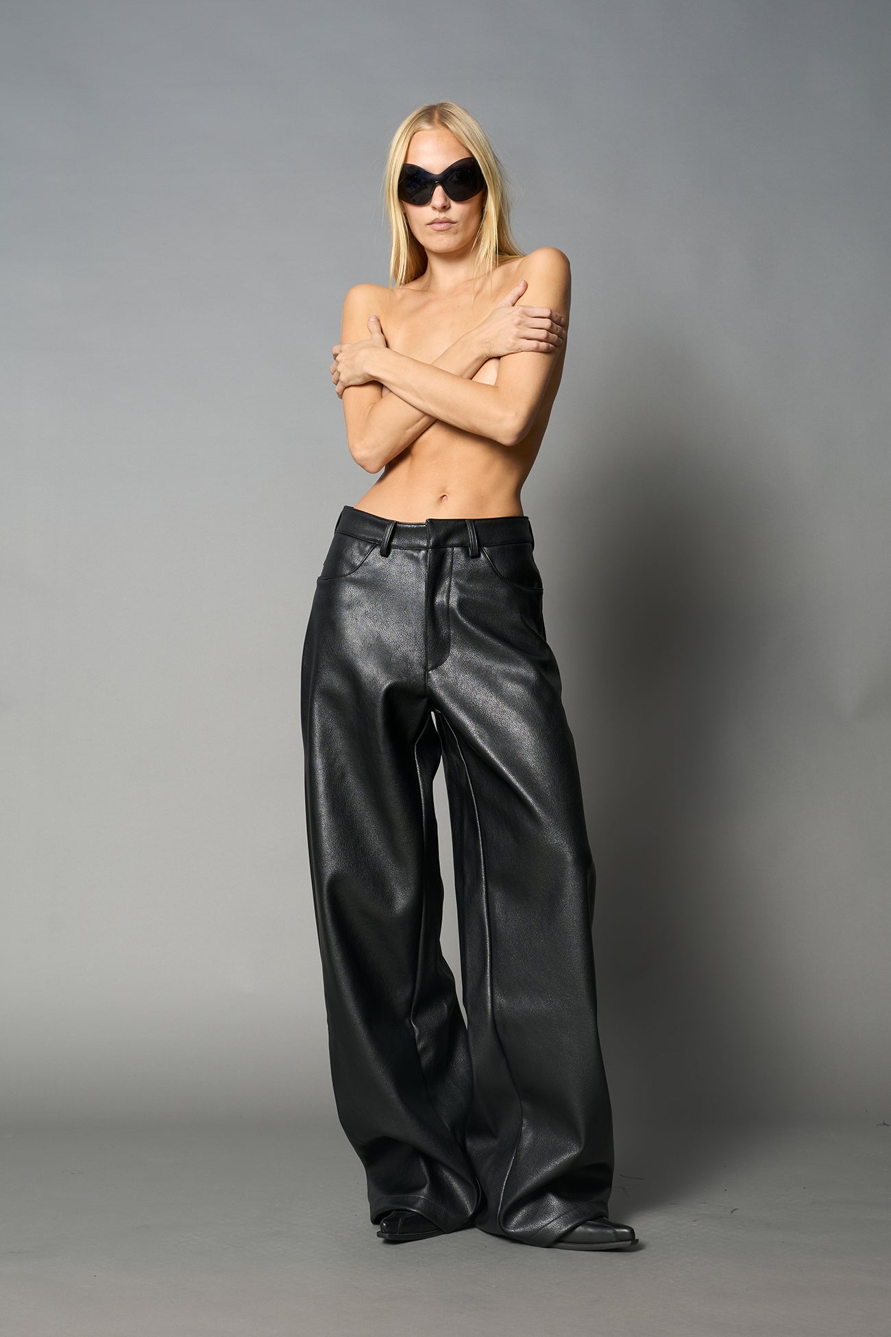 NAMILIA Leather Baggy Suit Trousers - RED, xs