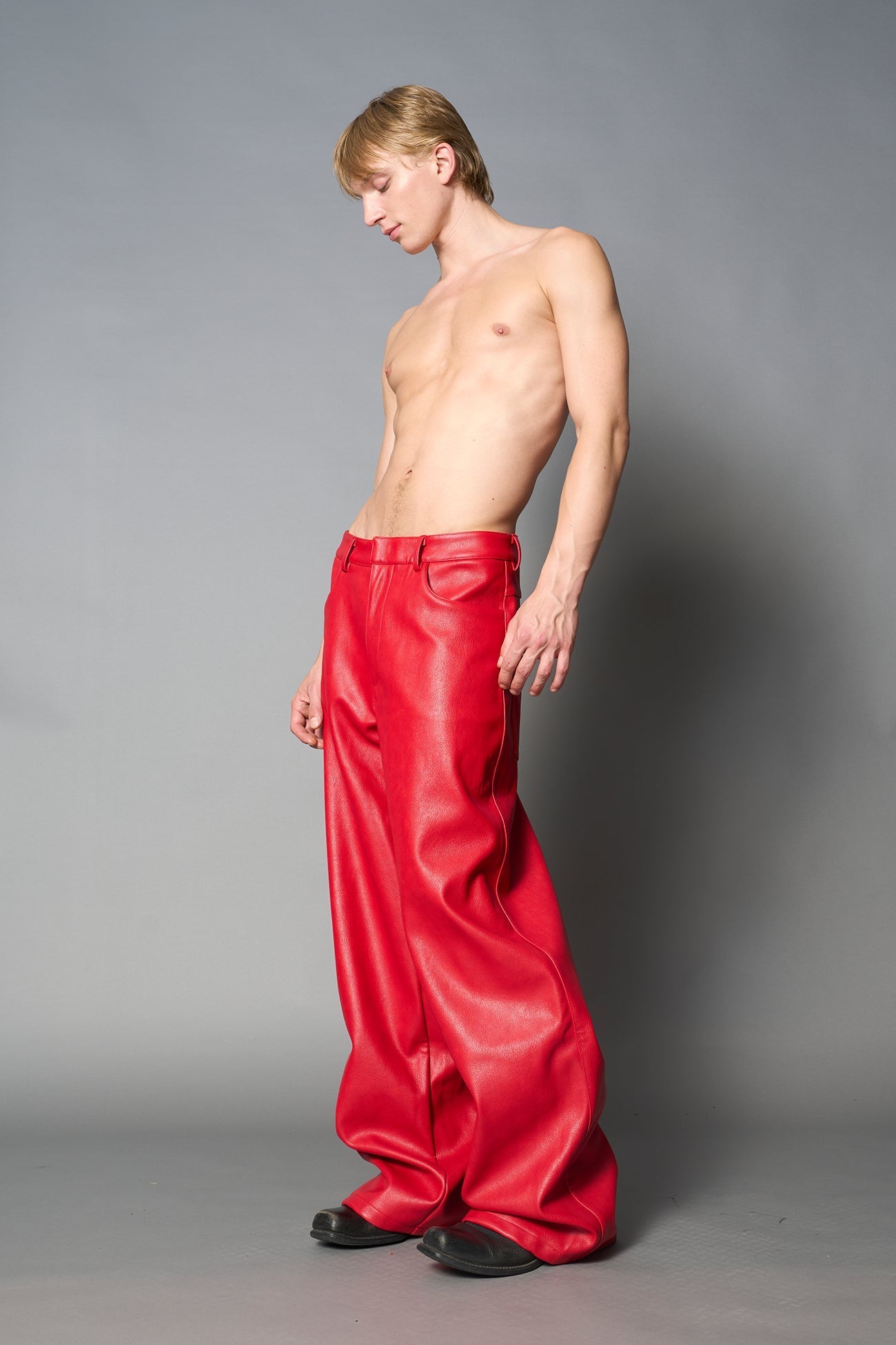 NAMILIA Leather Baggy Suit Trousers - RED, xs