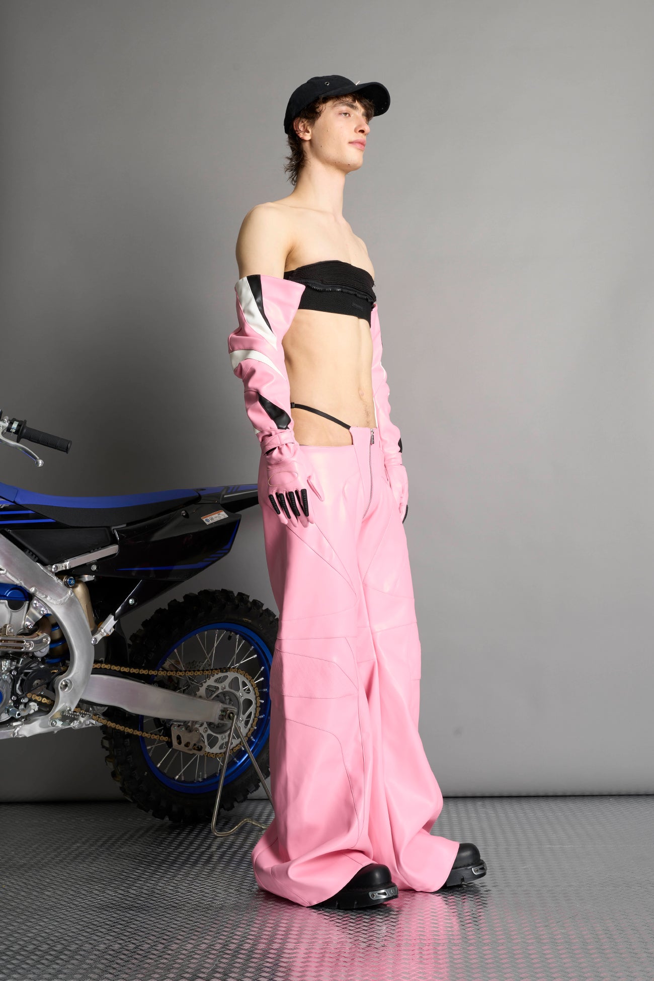 NAMILIA Oversize Thong Pants - PINK, xs