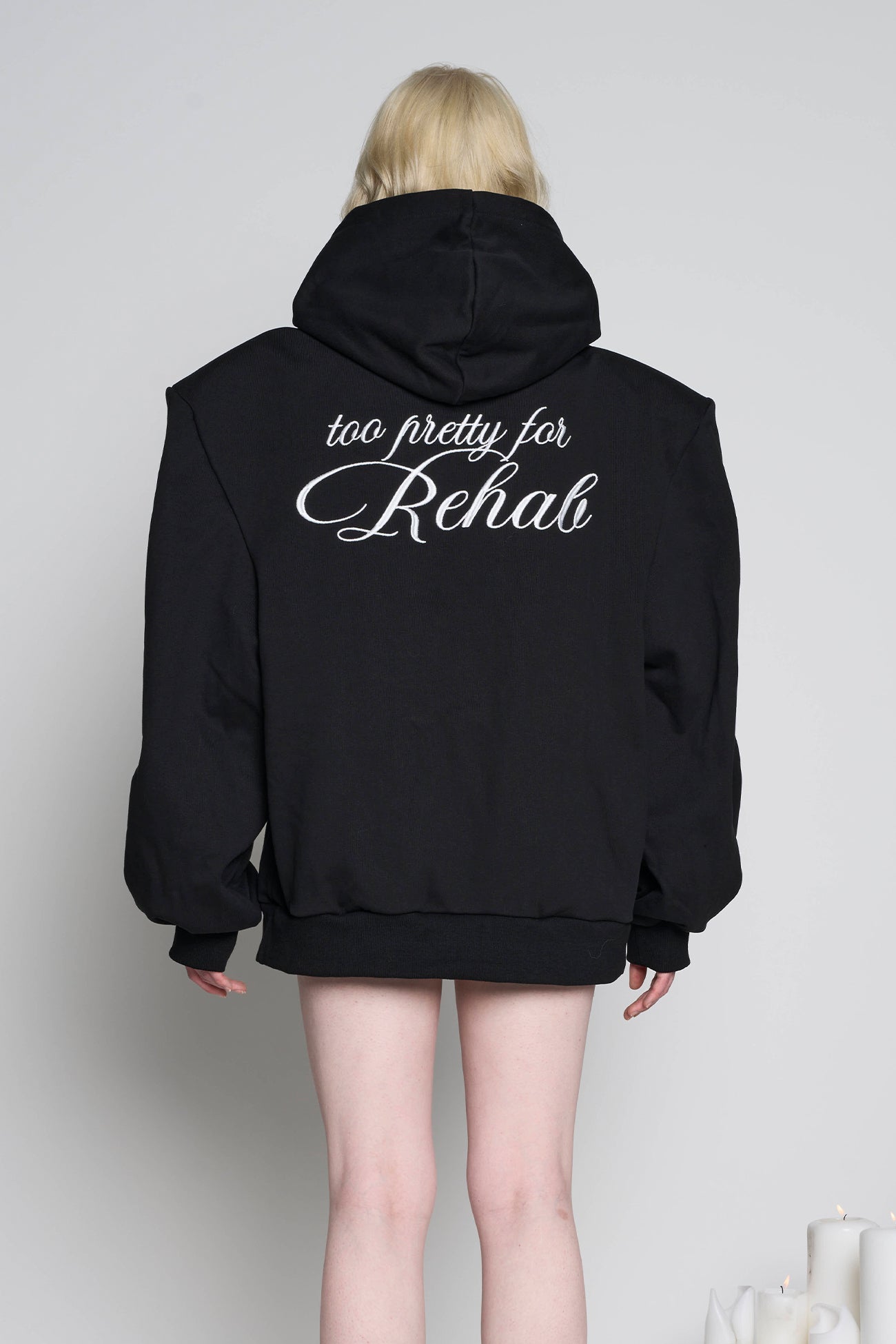 NAMILIA Too Pretty Hoodie - Black, xs