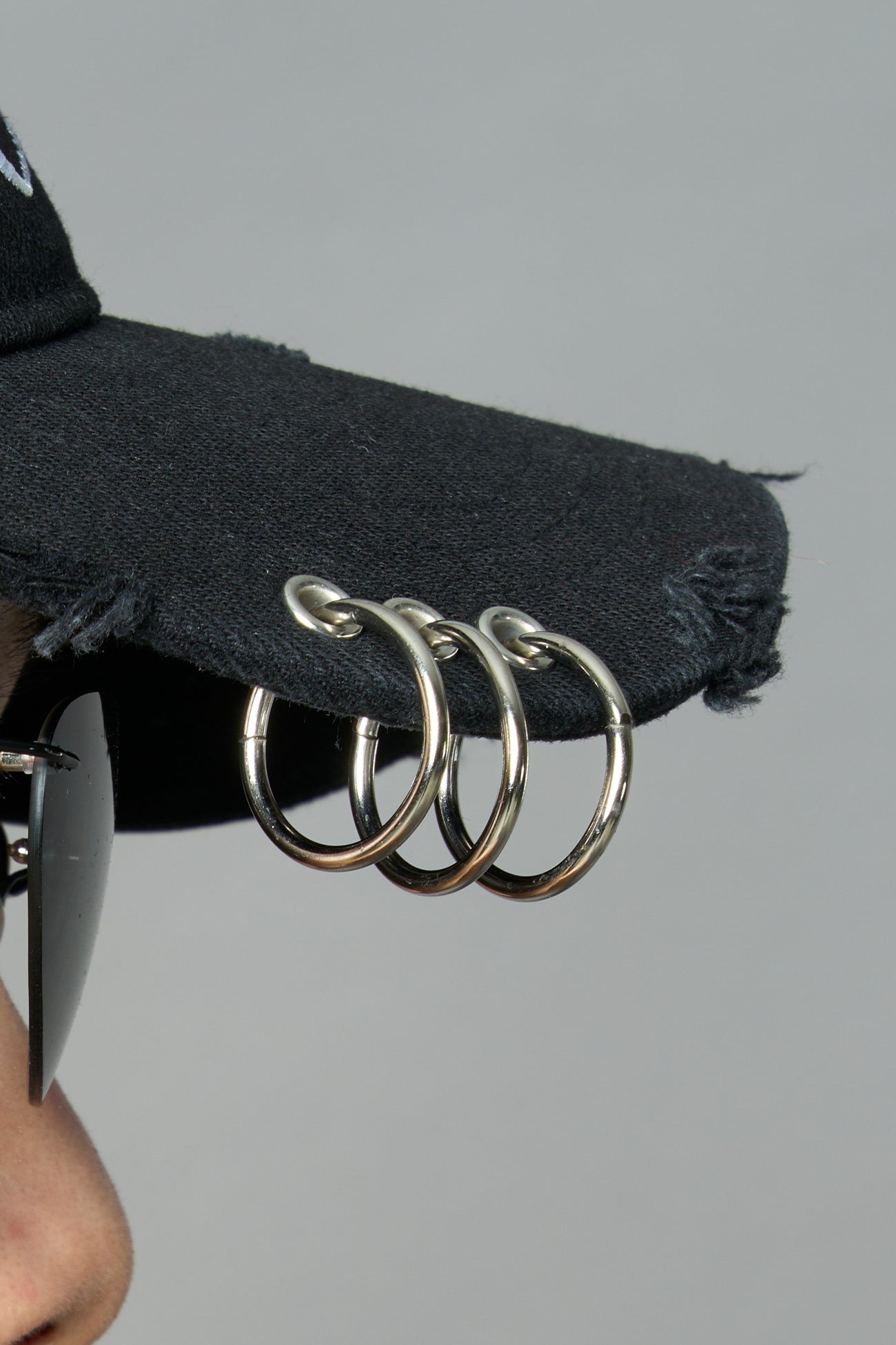 NAMILIA C*NT CAP - Black/red, onesize