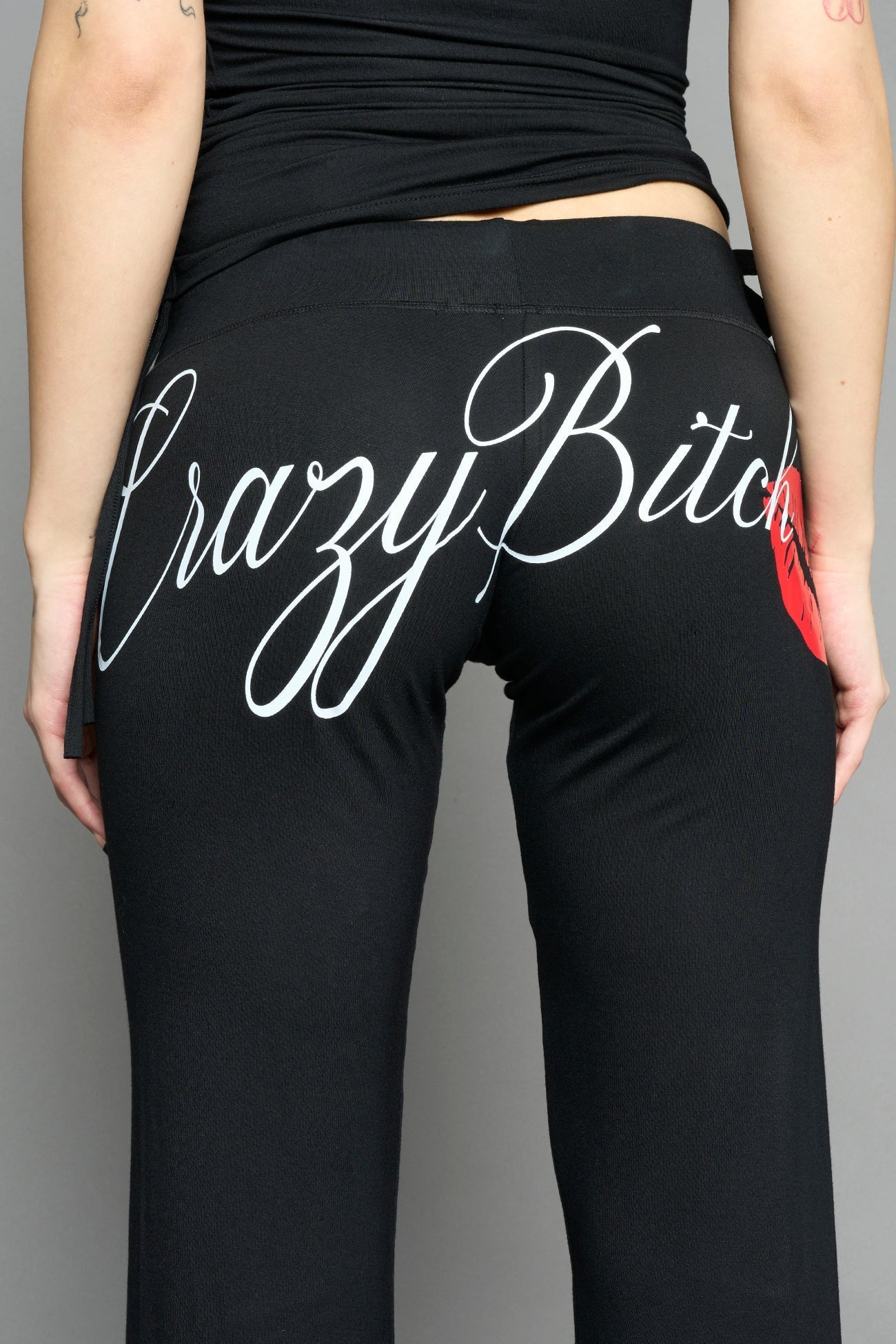 NAMILIA crazy b*tch pants - BLACK, xs