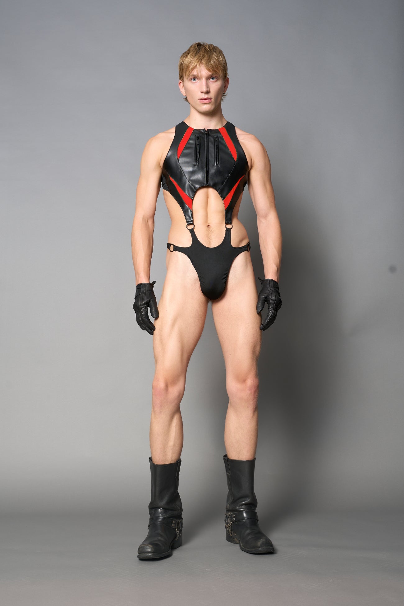 NAMILIA Cut Out Body - Pouch Panty - BLACK RED, xs