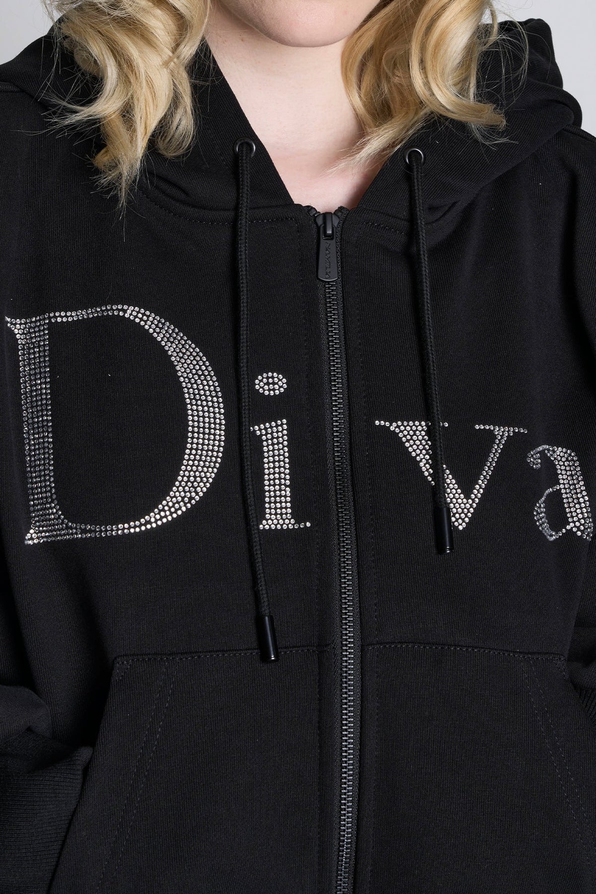 NAMILIA Diva Crop Zip Hoodie - Black, xs