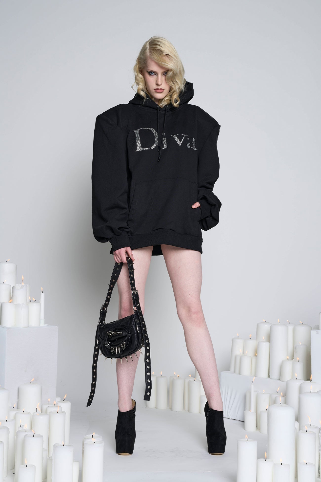 NAMILIA Diva Hoodie - Black, xs