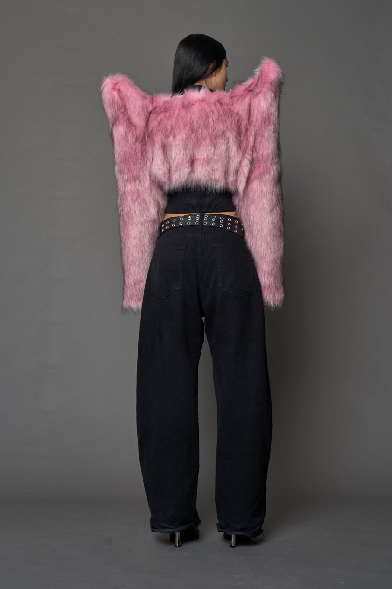 NAMILIA Doomsday Crop Faux Fur Jacket - PINK, xs