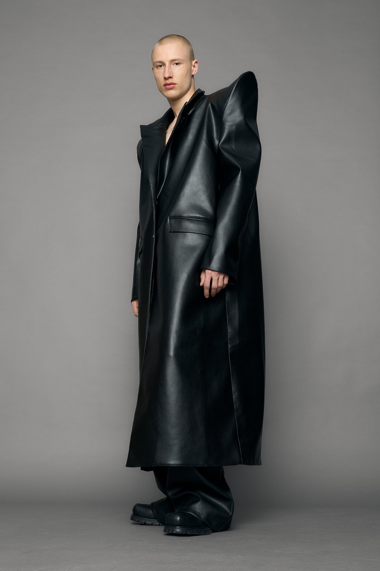 NAMILIA Doomsday Elongated Leather Coat - black, s