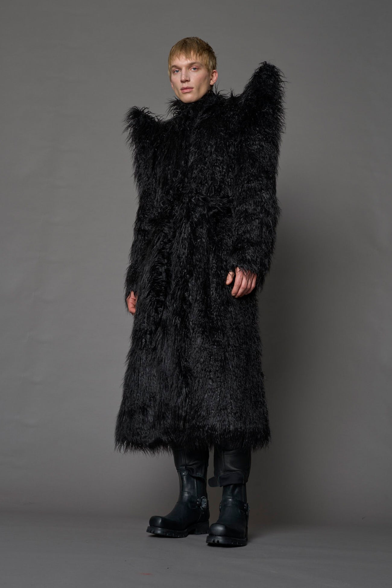 NAMILIA Doomsday Faux Fur Coat - BLACK, s