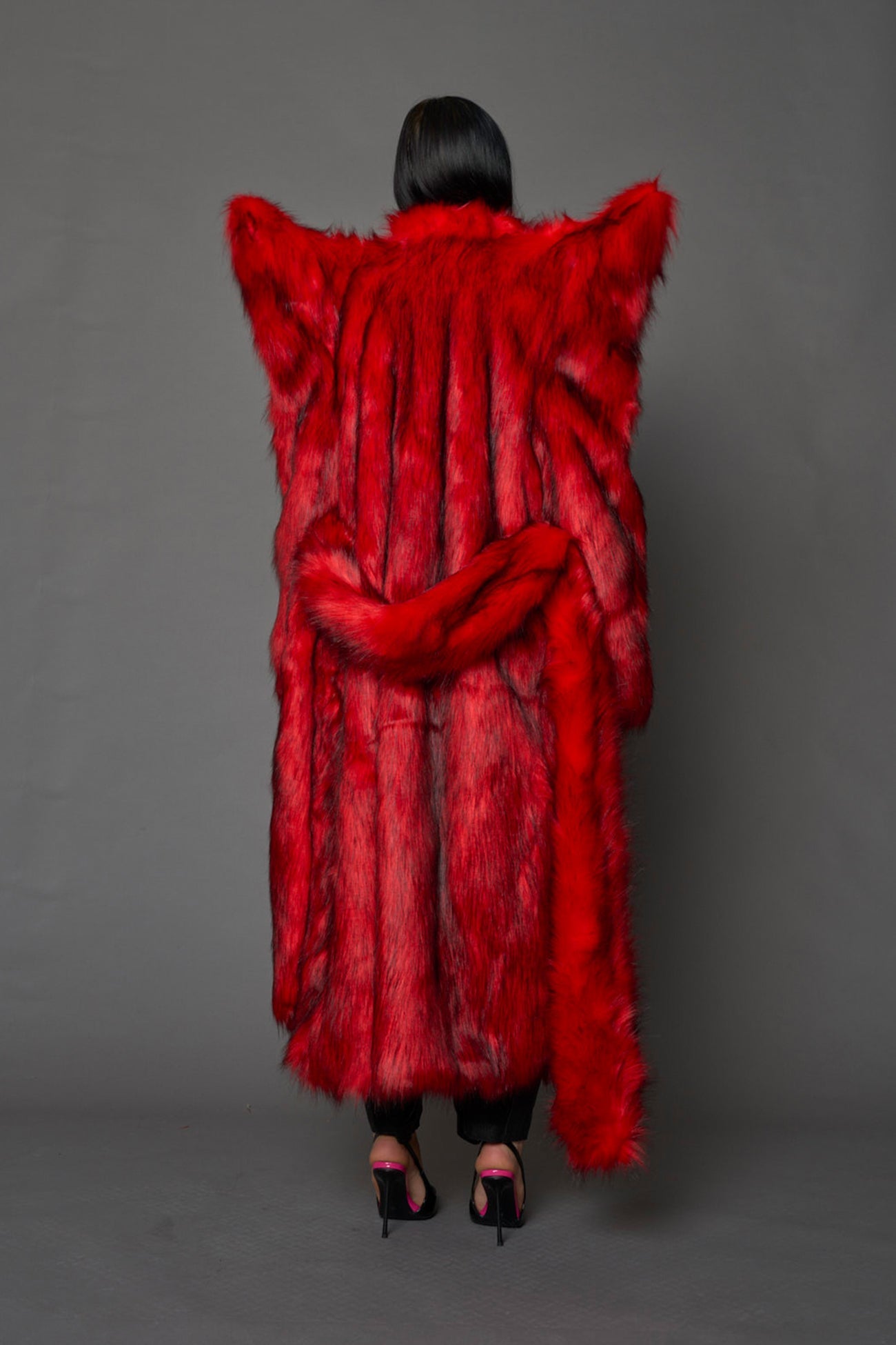 NAMILIA Doomsday Faux Fur Coat - BLACK, s