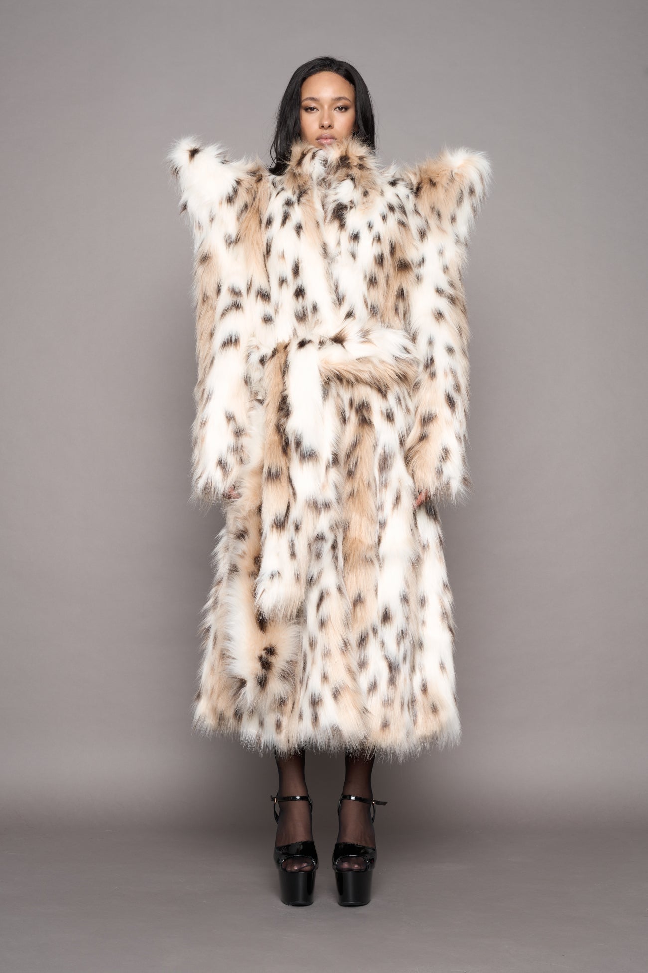 NAMILIA Doomsday Faux Fur Coat - snow lynx, s
