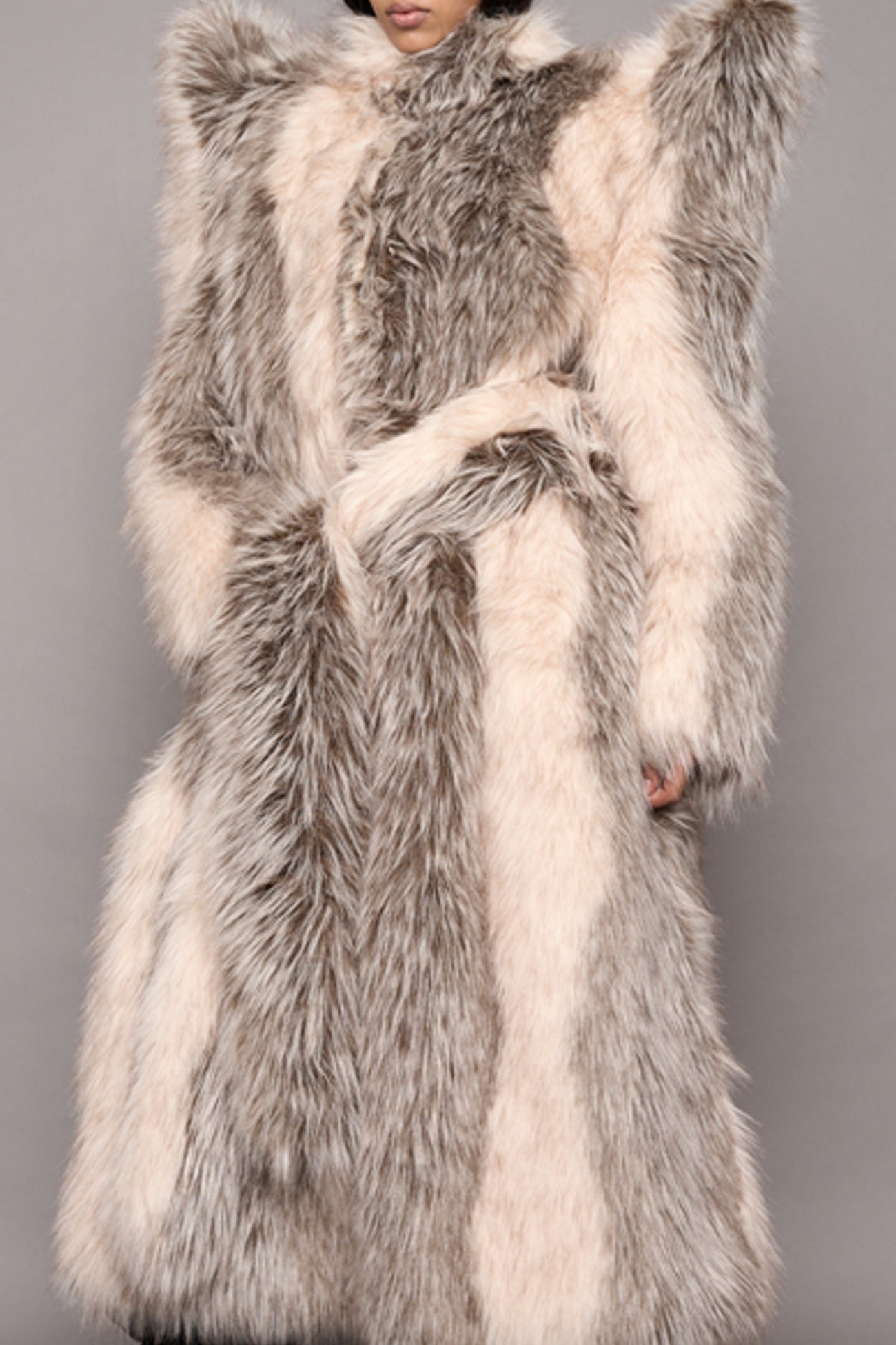 NAMILIA Doomsday Faux Fur Coat - dune, s