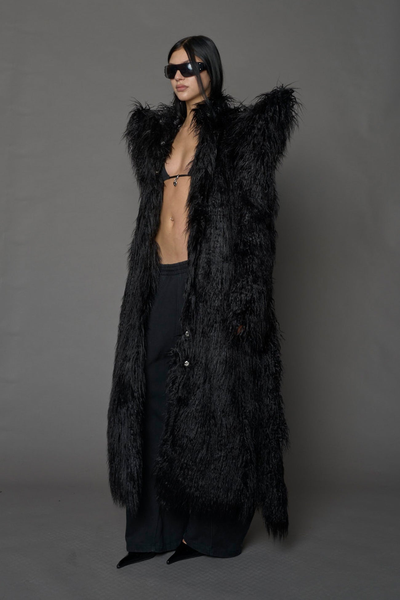 NAMILIA Doomsday Faux Fur Coat - BLACK, s