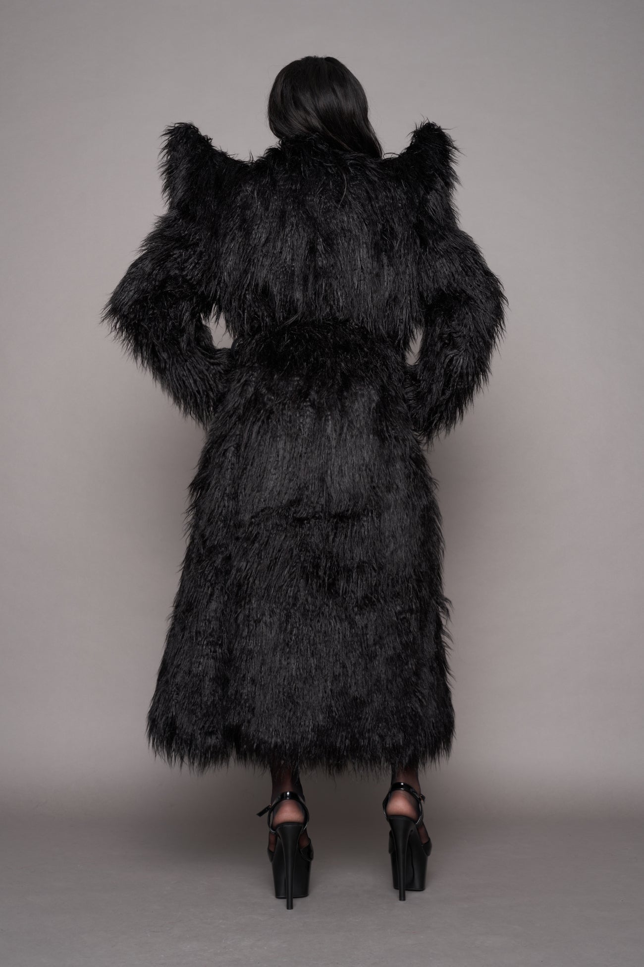 NAMILIA Doomsday Faux Fur Coat - Black, s