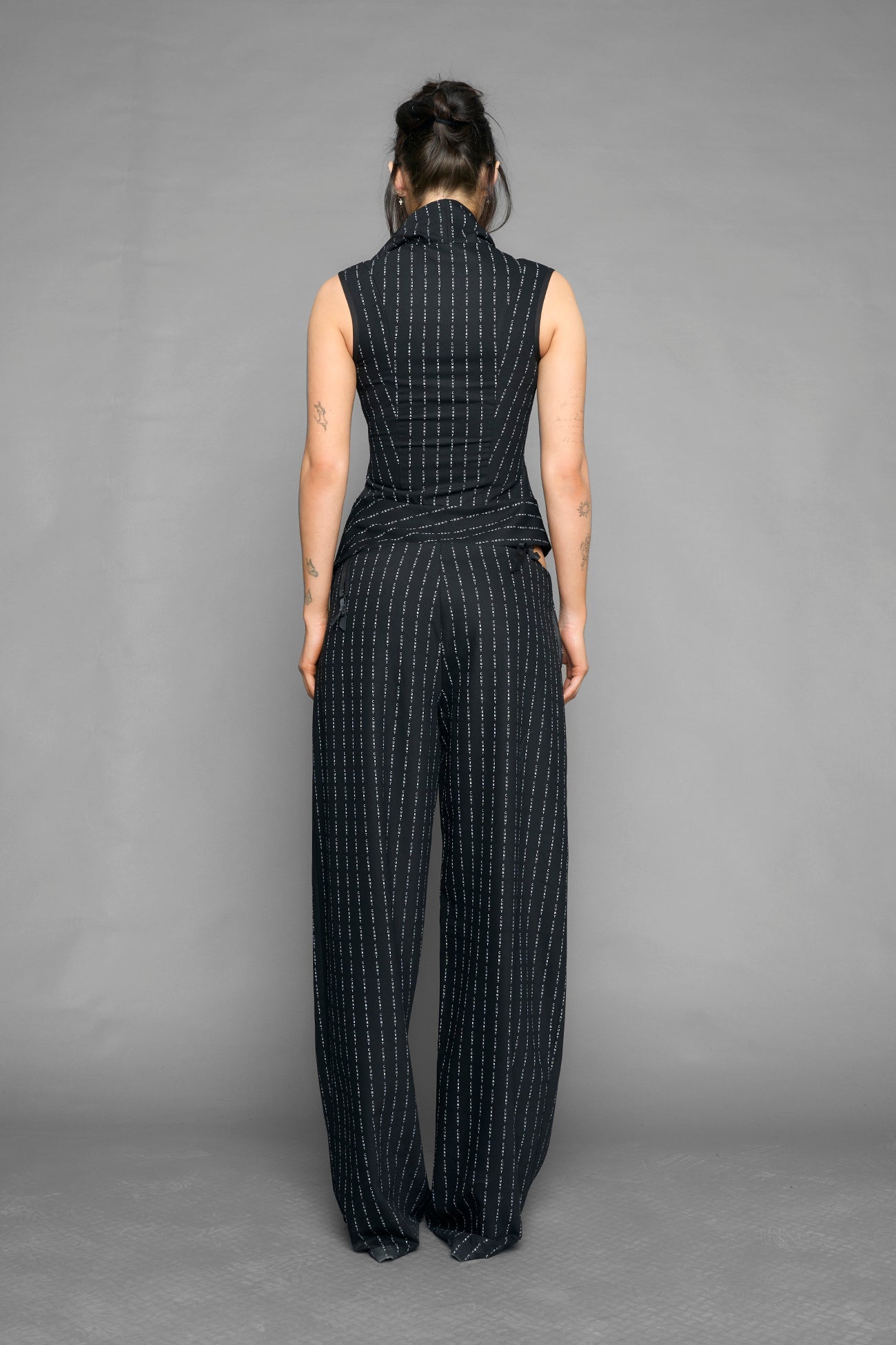 NAMILIA draped office pinstripe top - BLACK PRINT, xs