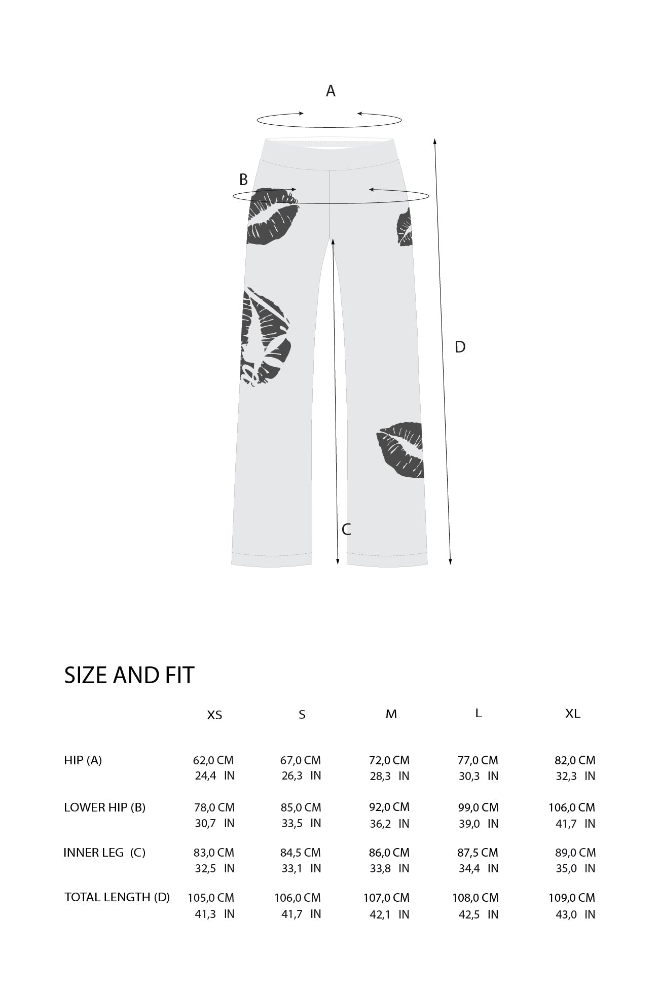 NAMILIA J'adore Velour Flare Pants