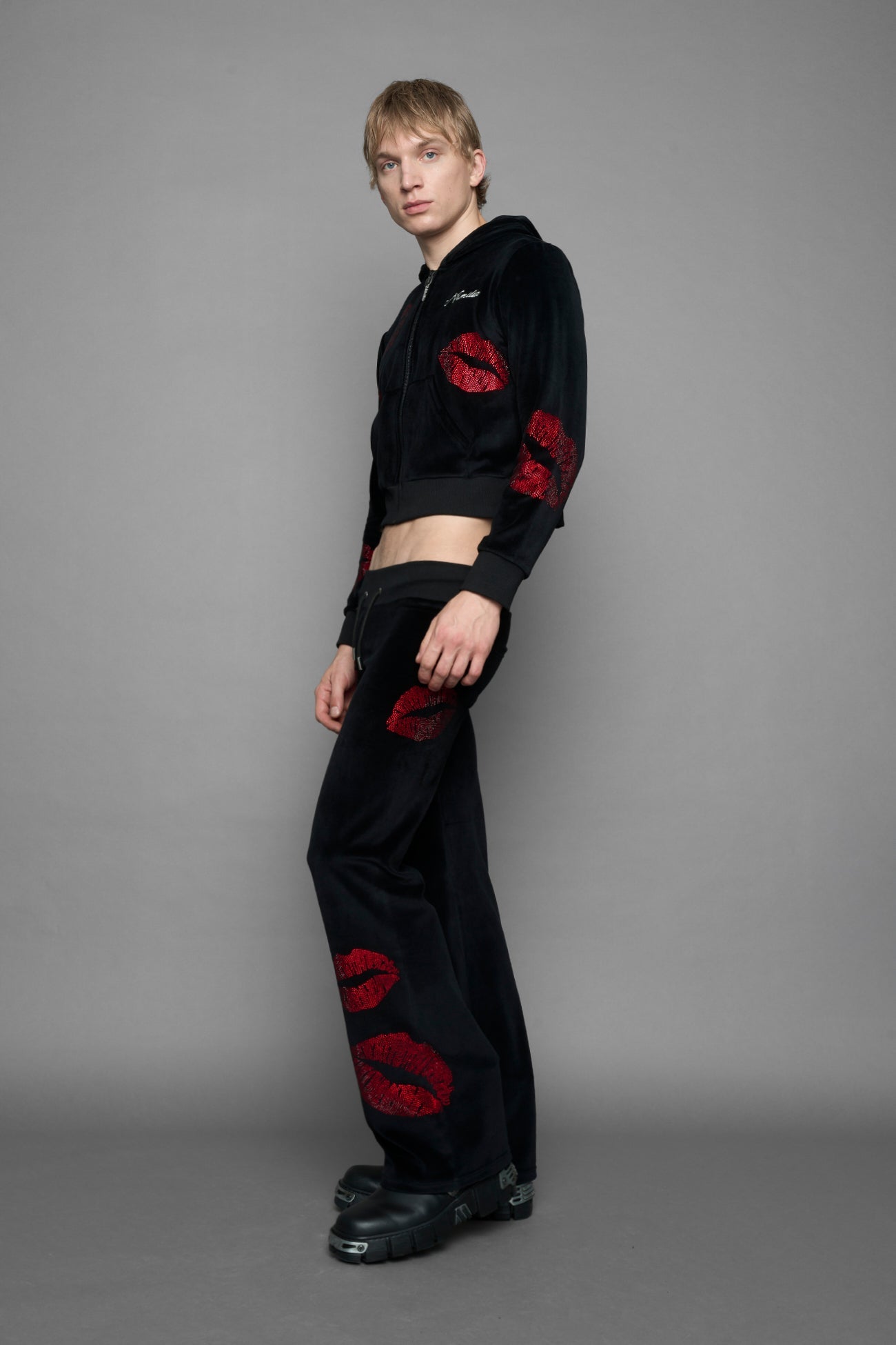 NAMILIA Love Velour Zip Up Jacket - BLACK, xs