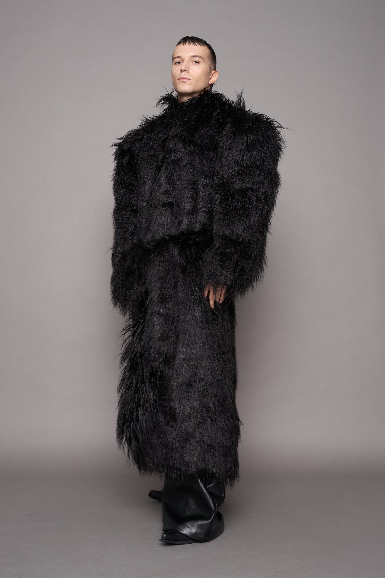 NAMILIA Midnight Faux Fur Coat - Black, s