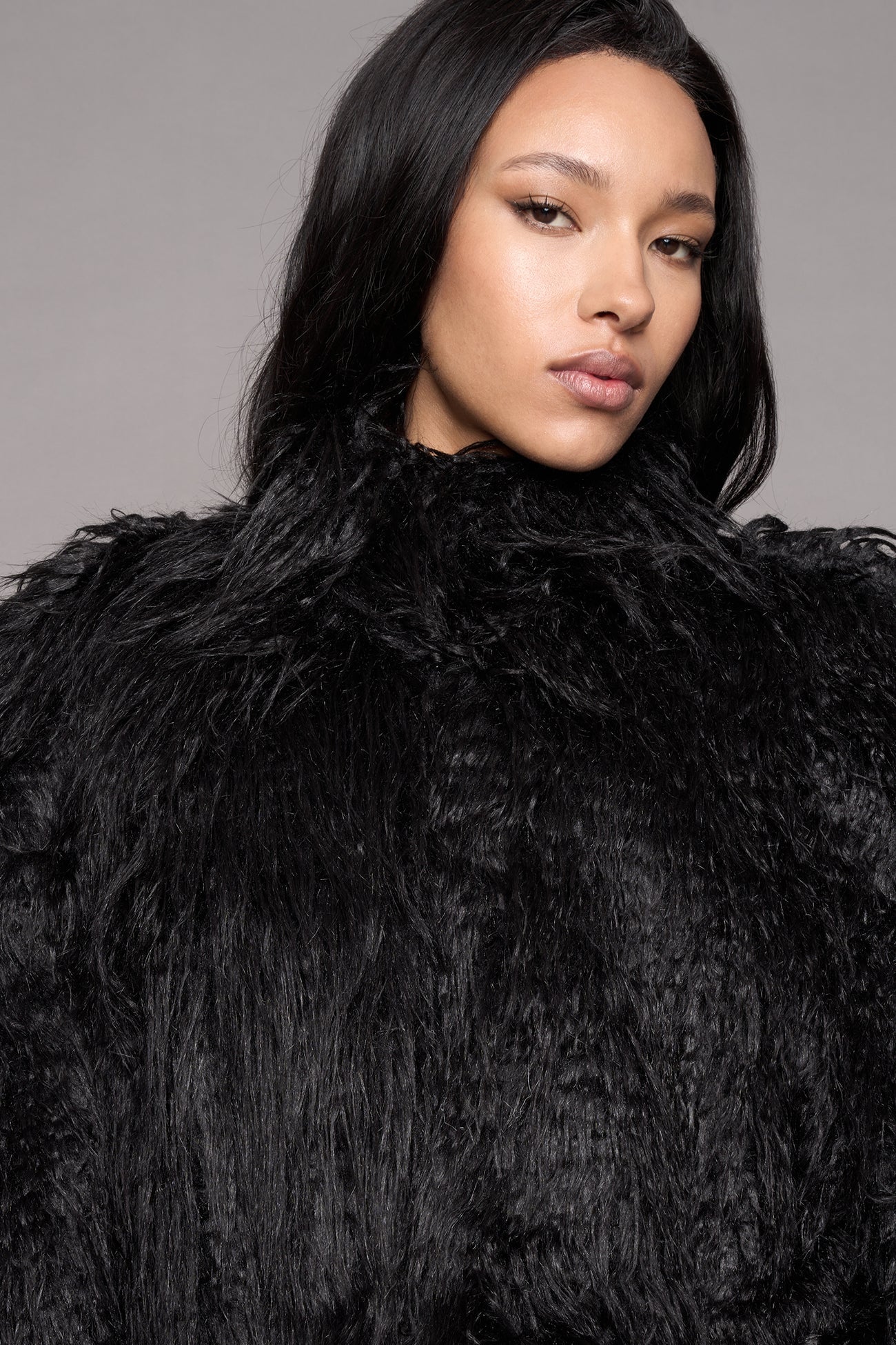 NAMILIA Midnight Faux Fur Coat - Black, s