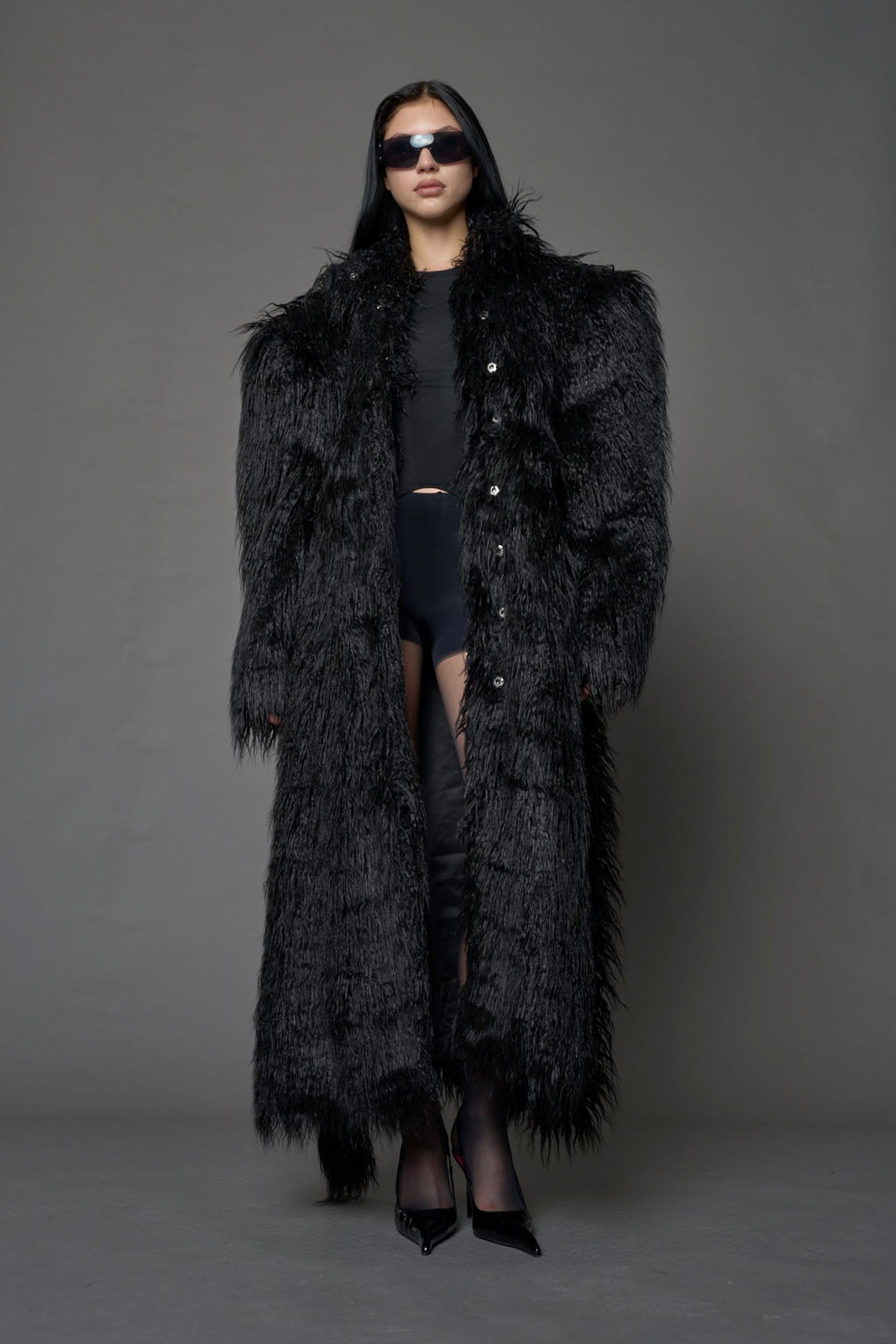 NAMILIA Midnight Faux Fur Coat - BLACK, s