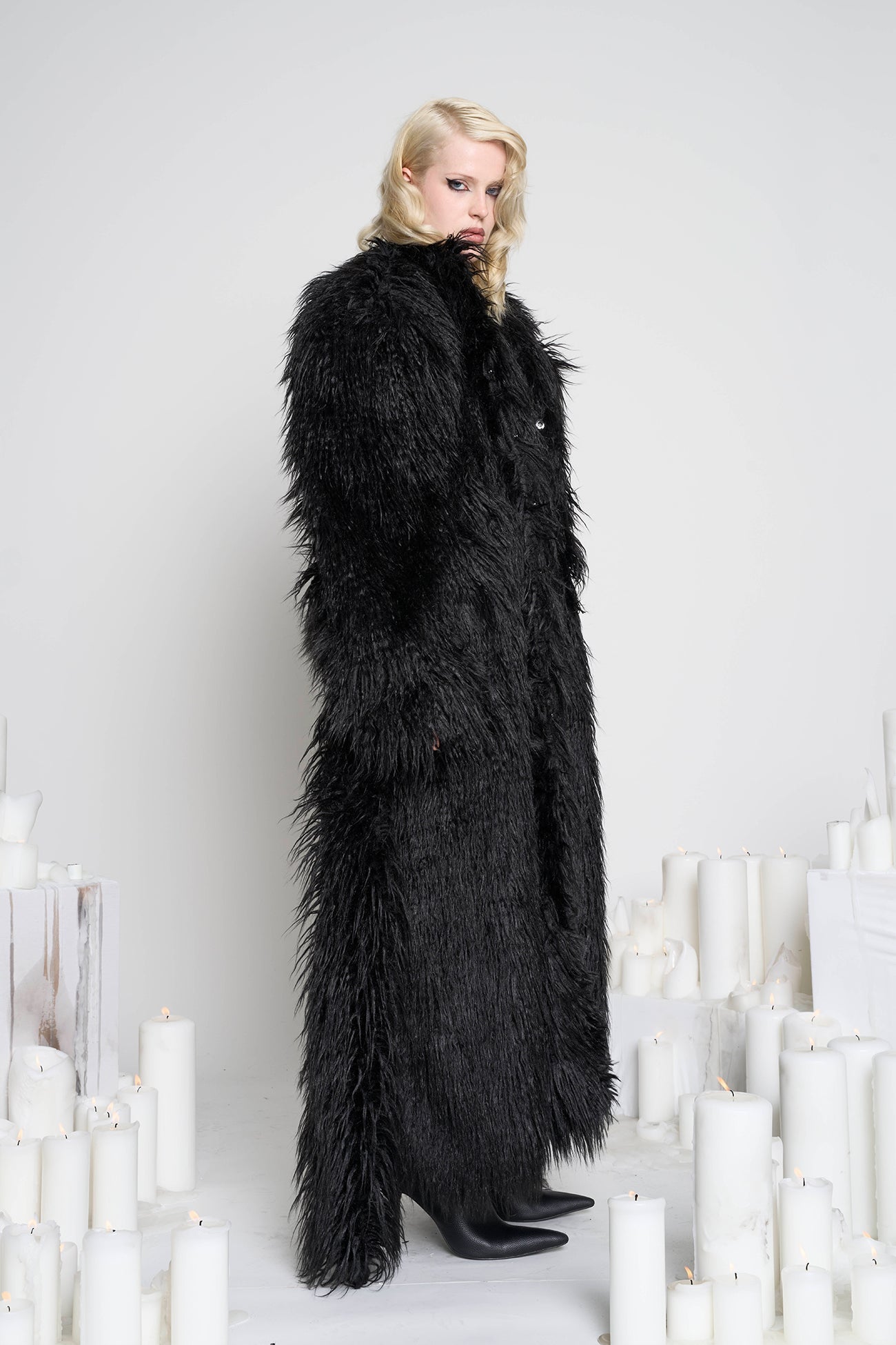 NAMILIA Midnight Faux Fur Coat - Black, xs