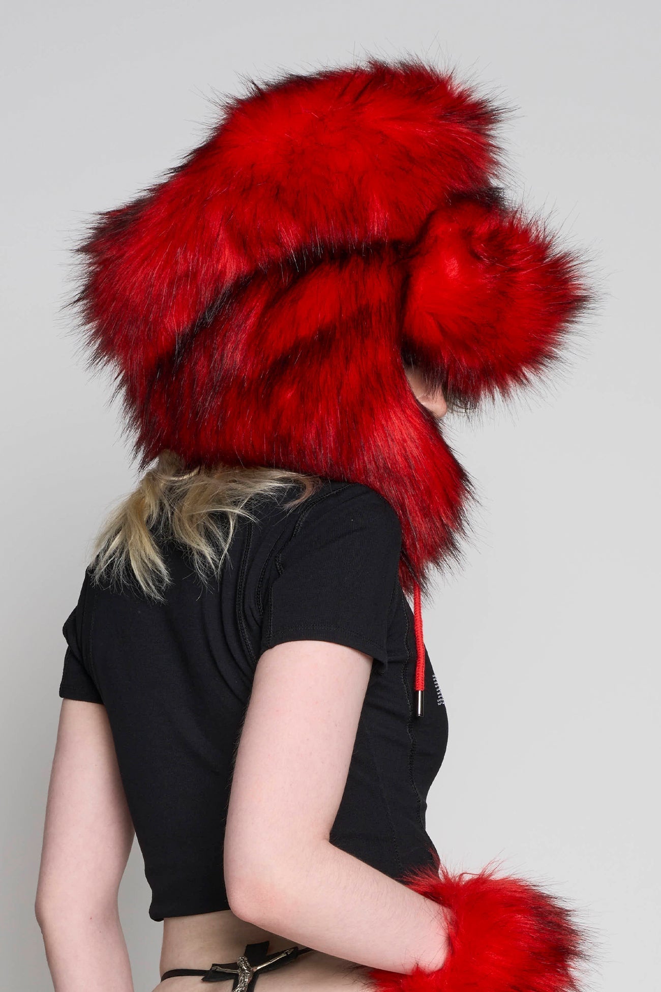 NAMILIA Midnight Faux Fur Hat - Red, s