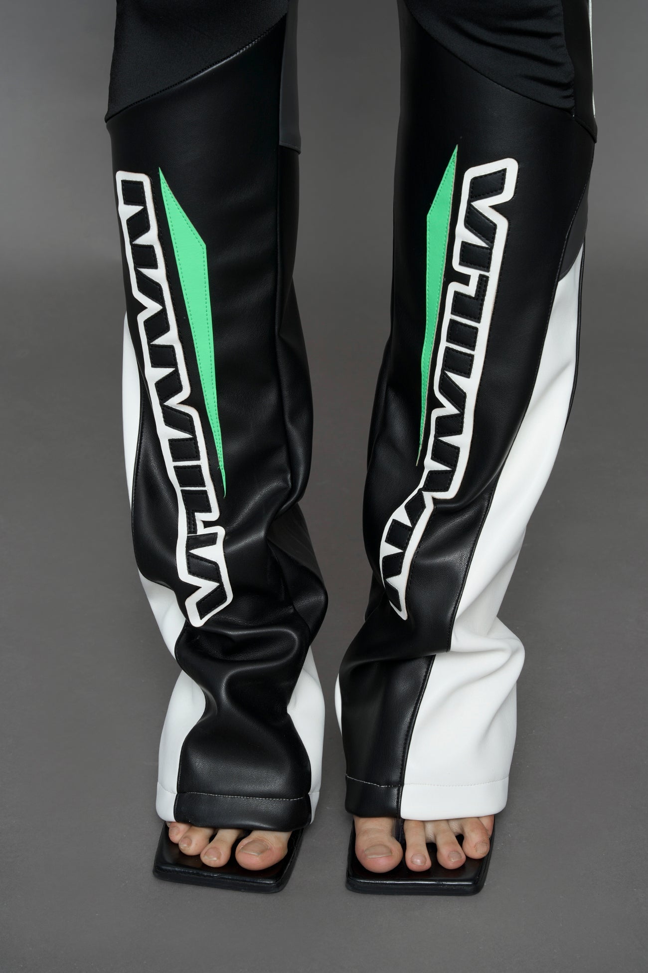 NAMILIA moto mesh pants - black green, XS