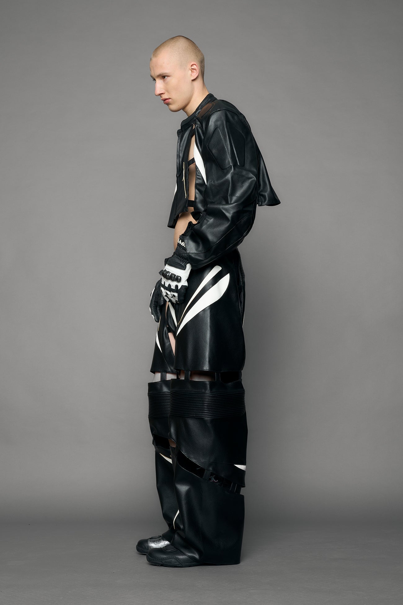 NAMILIA Octane Moto Floating Crop Jacket - black white, xs