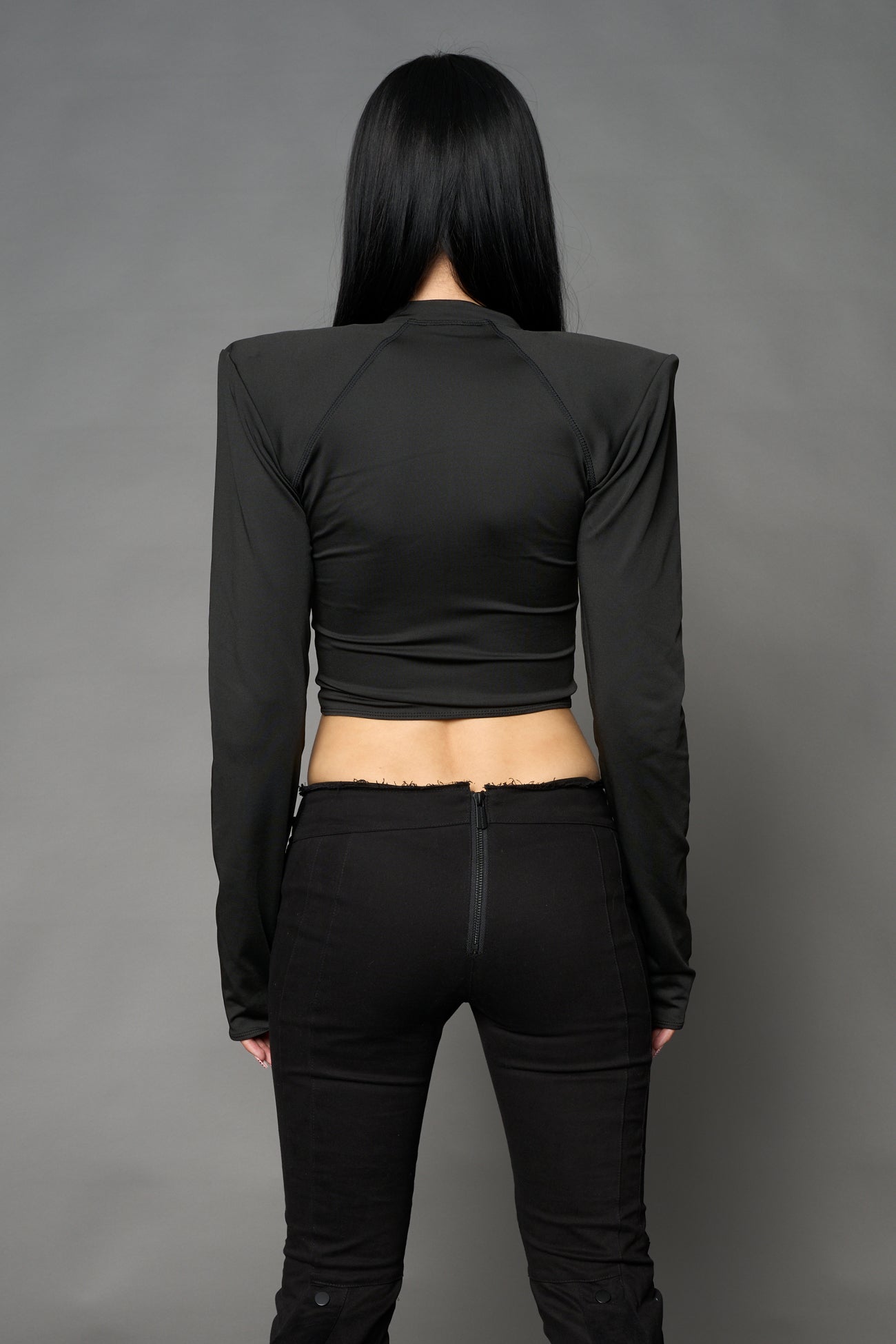 NAMILIA Pagoda Longsleeve Top - BLACK, xs