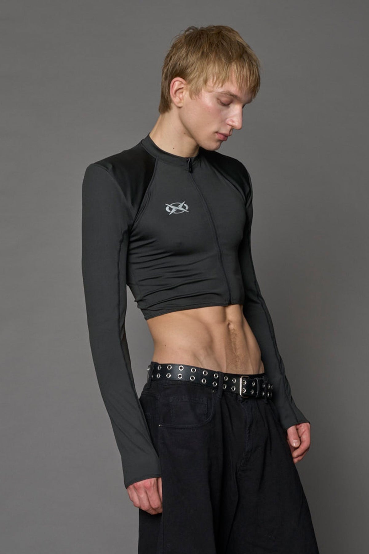 NAMILIA Pagoda Longsleeve Top - BLACK, xs