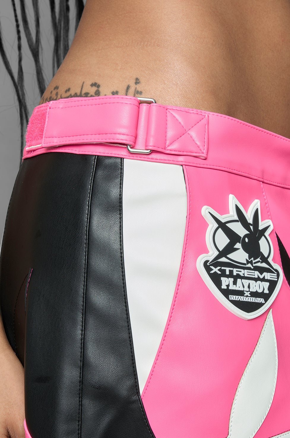 NAMILIA Playboy Moto Pants - pink/ black, xs