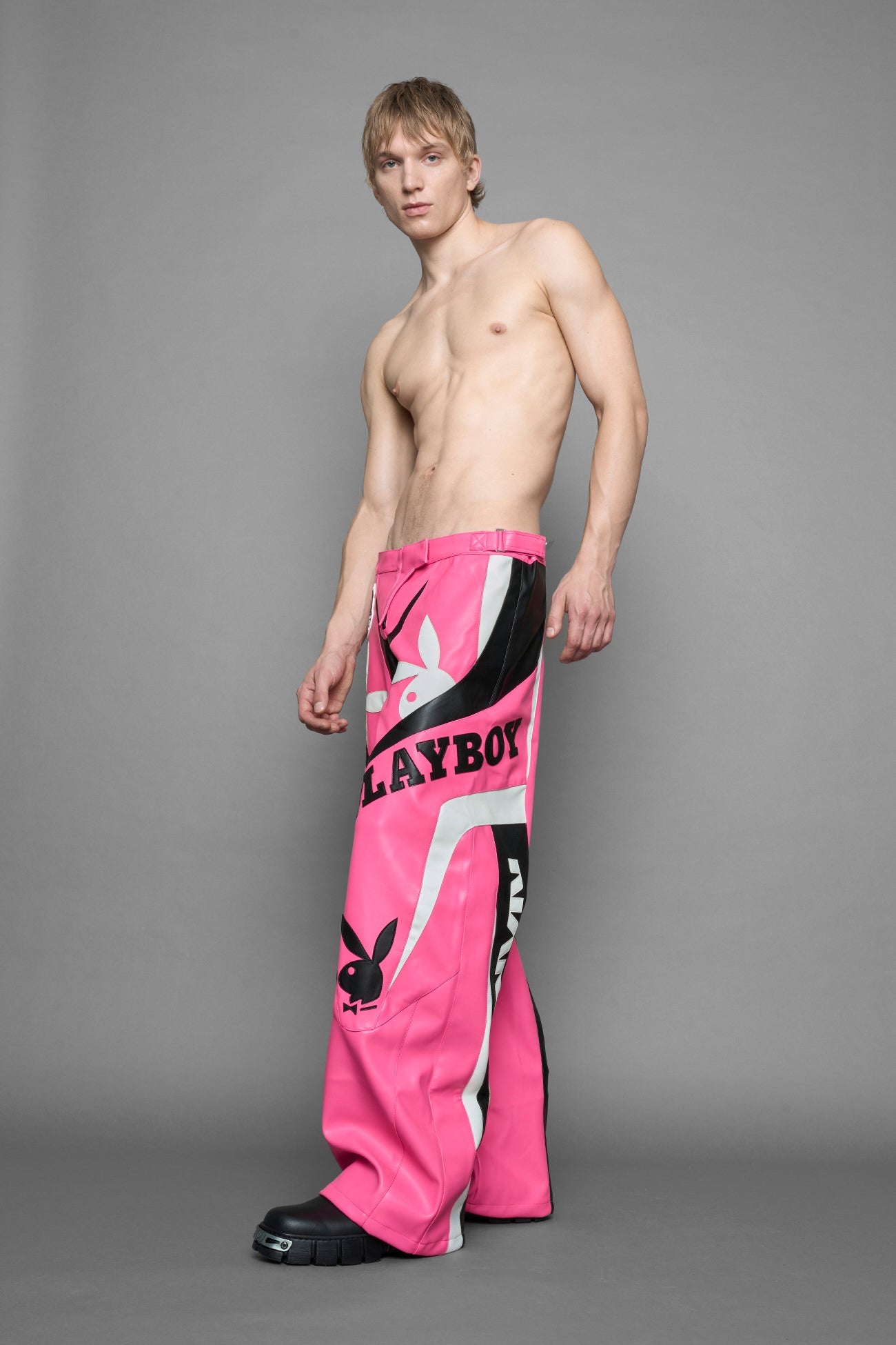 NAMILIA Playboy Moto Pants - pink/ black, xs