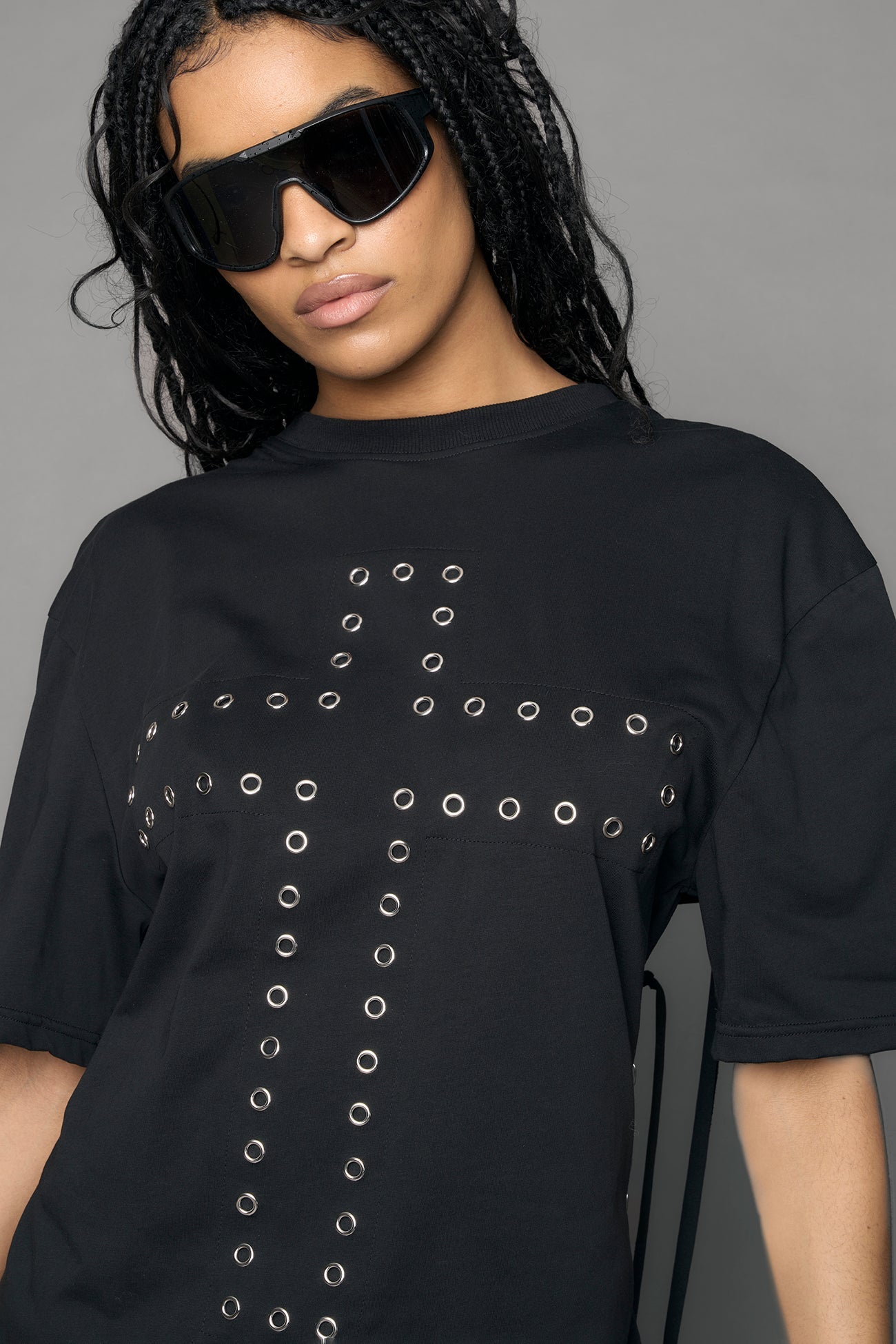 NAMILIA Shredded Chain T-Shirt - black print, xs