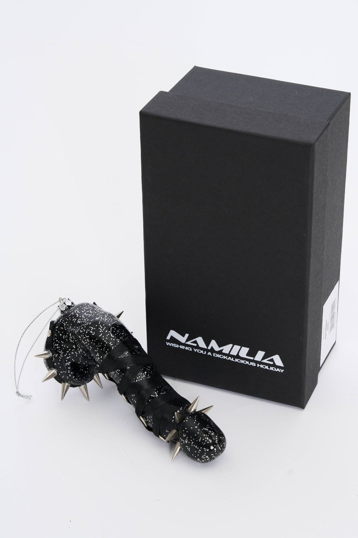 NAMILIA Spike Ornament - Black, onesize