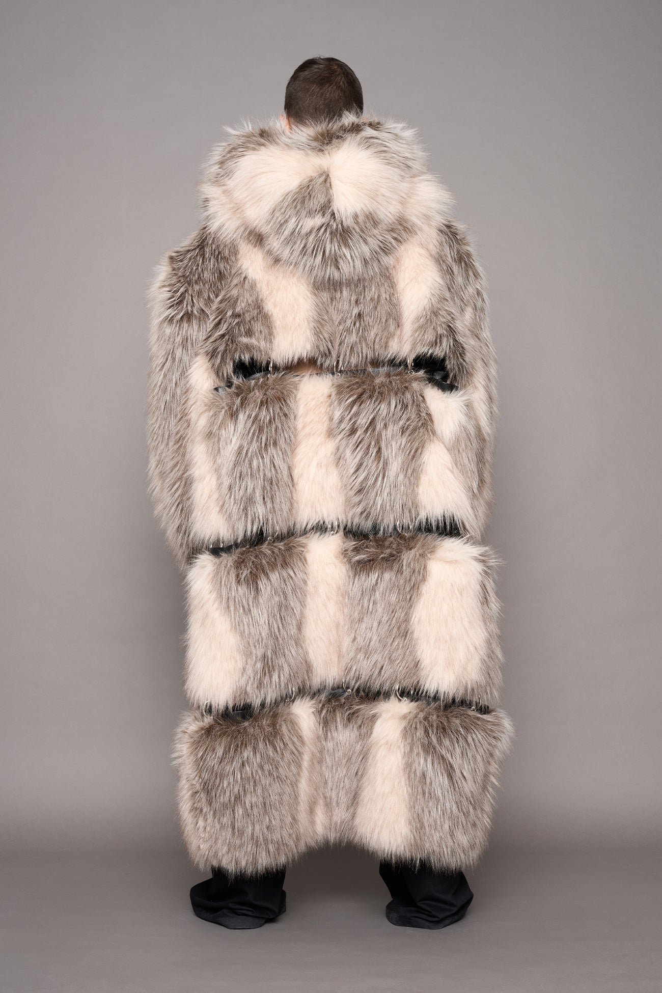NAMILIA Vip Detachable Faux Fur Coat - dune, s