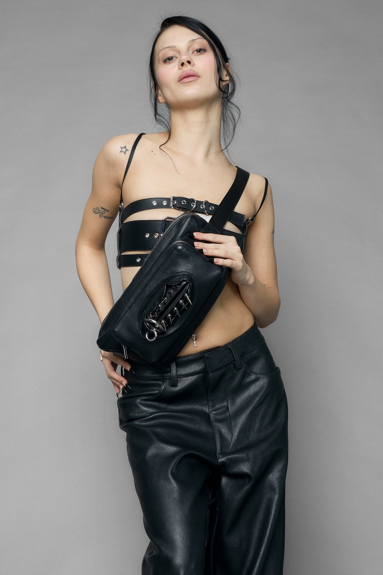 NAMILIA Vulva Bum Bag - BLACK, onesize